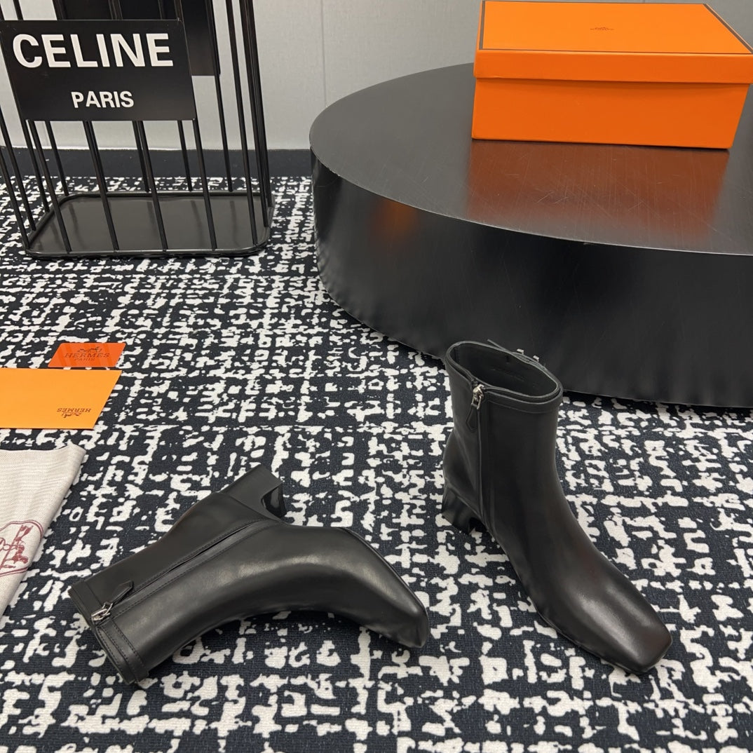 HM Botines ImpÃ©rial 50mm Black Cowhide 952392