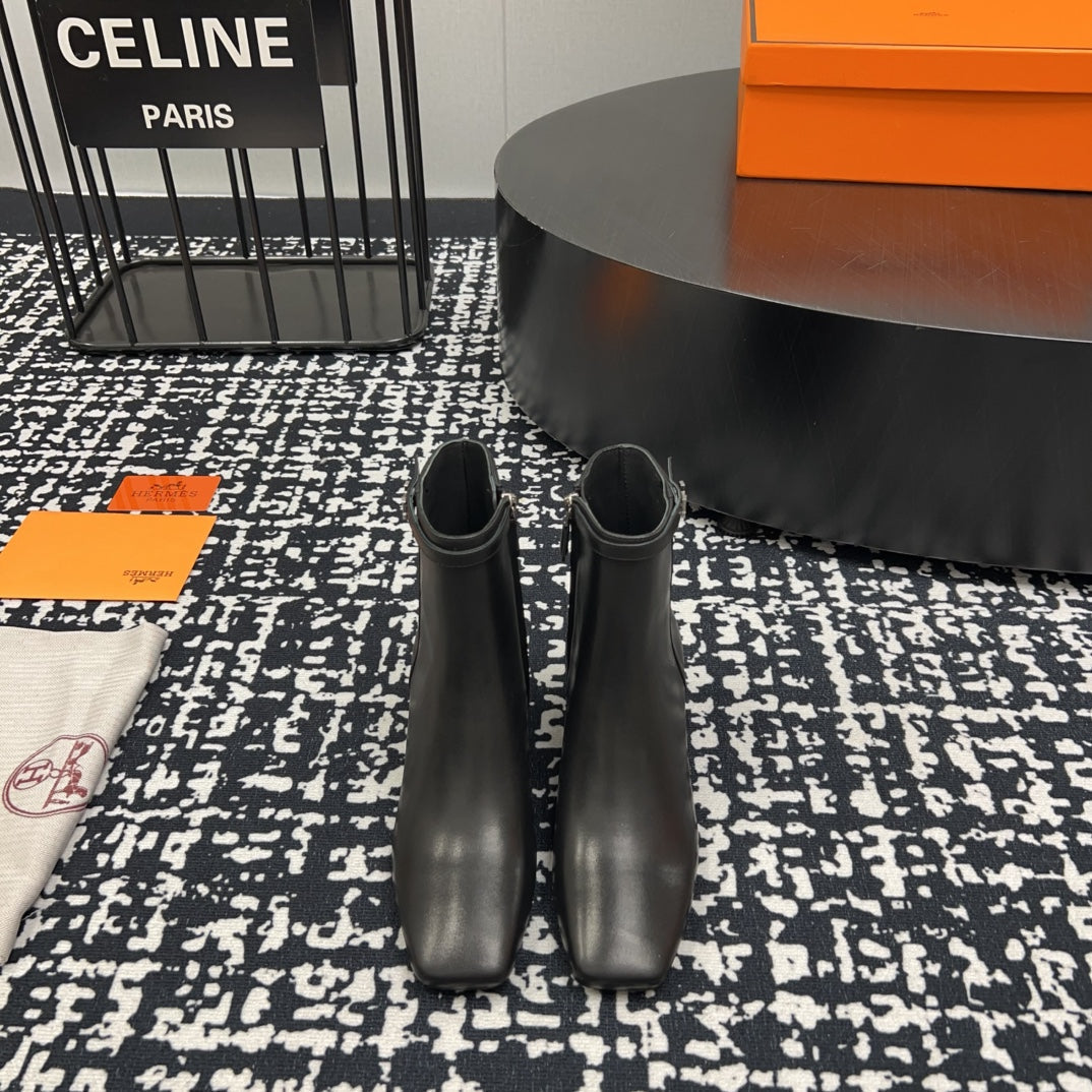 HM Botines ImpÃ©rial 50mm Black Cowhide 952392