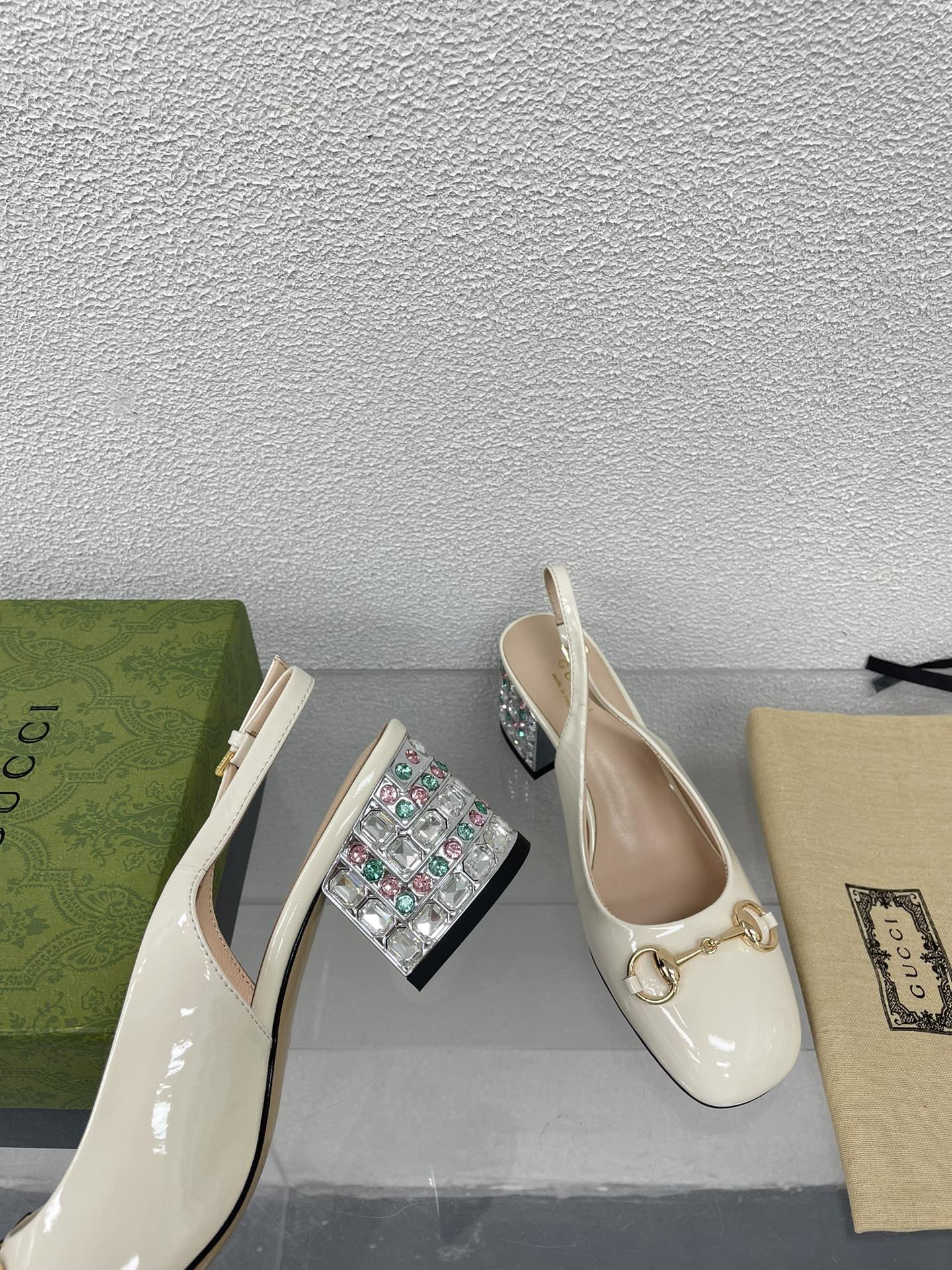 GG WOMEN'S HORSEBIT SLINGBACK IN WHITE CALFSKIN WITH RHINSTONES