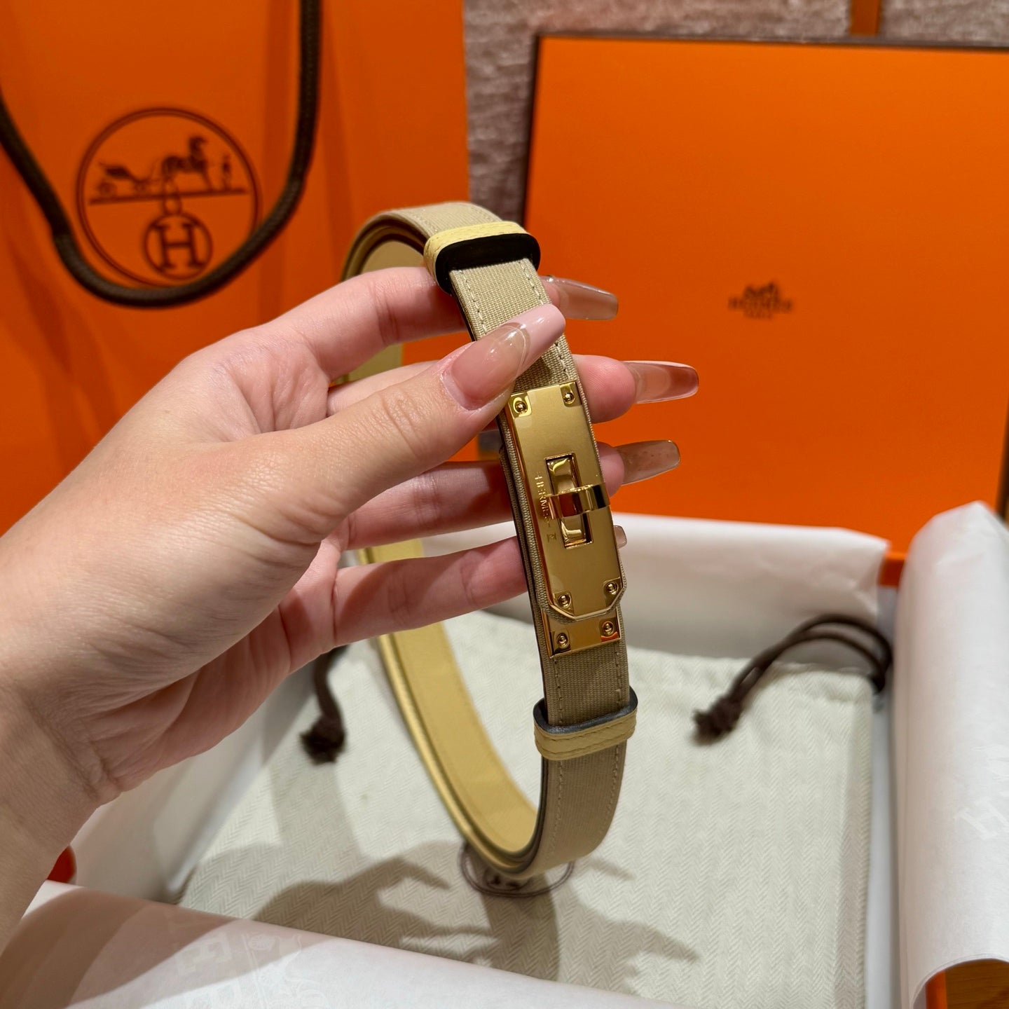 HM Kelly Belt 18mm Beige Canvas Epsom Leather Gold Buckle
