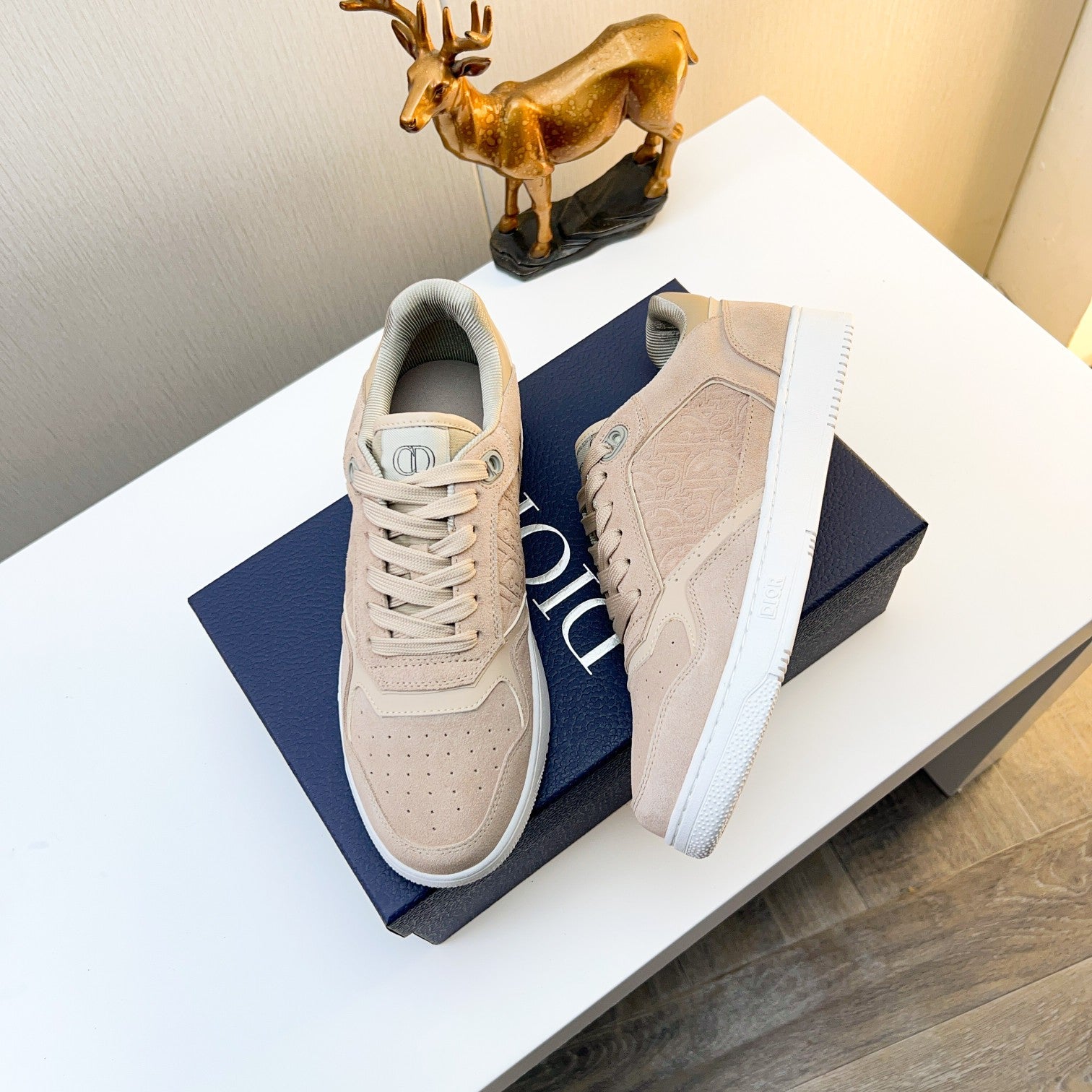 CD 25 B57 Sneaker Beige Suede 750634