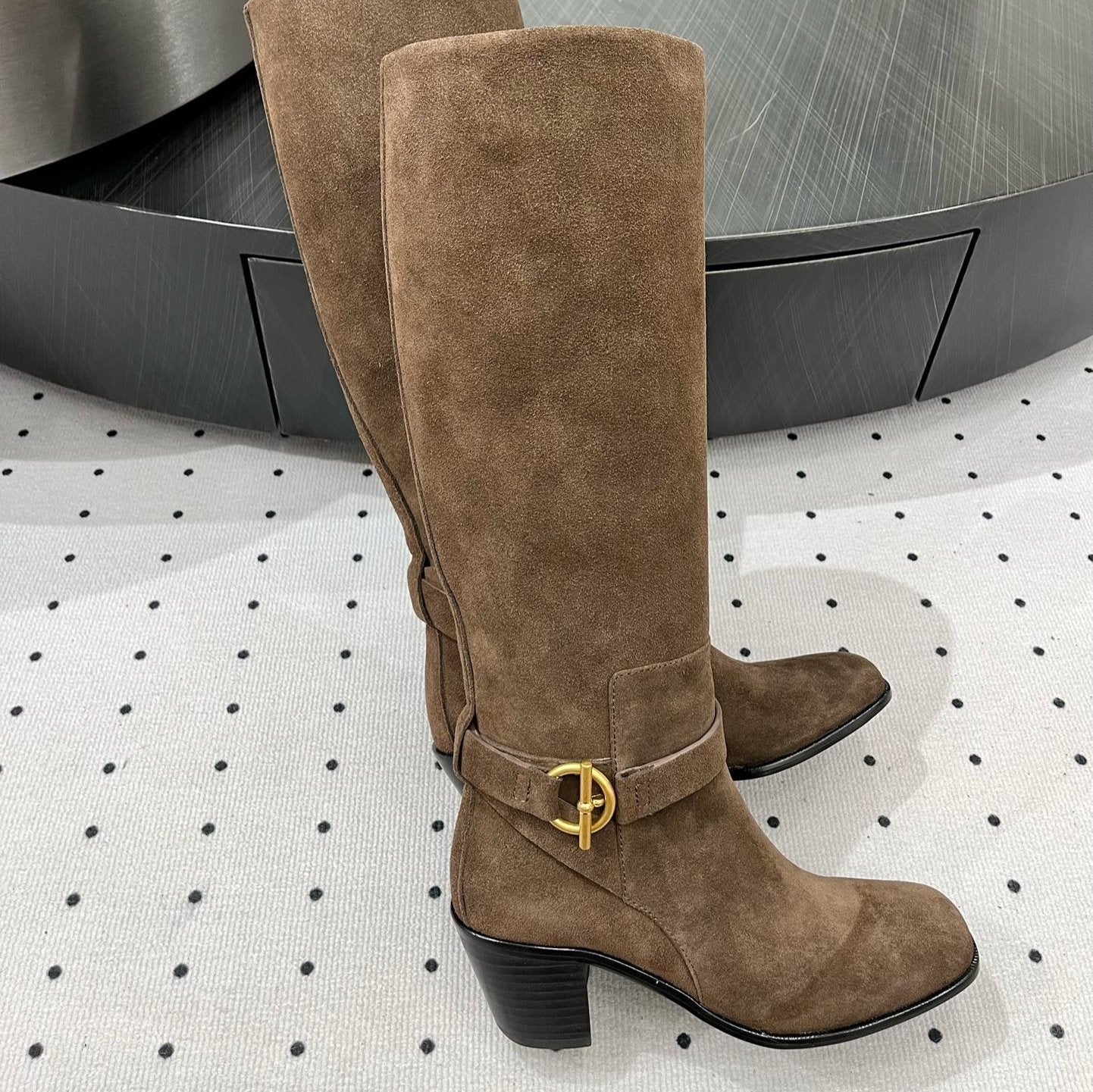 HM Justine 60 Boot Earth Brown Suede 954917