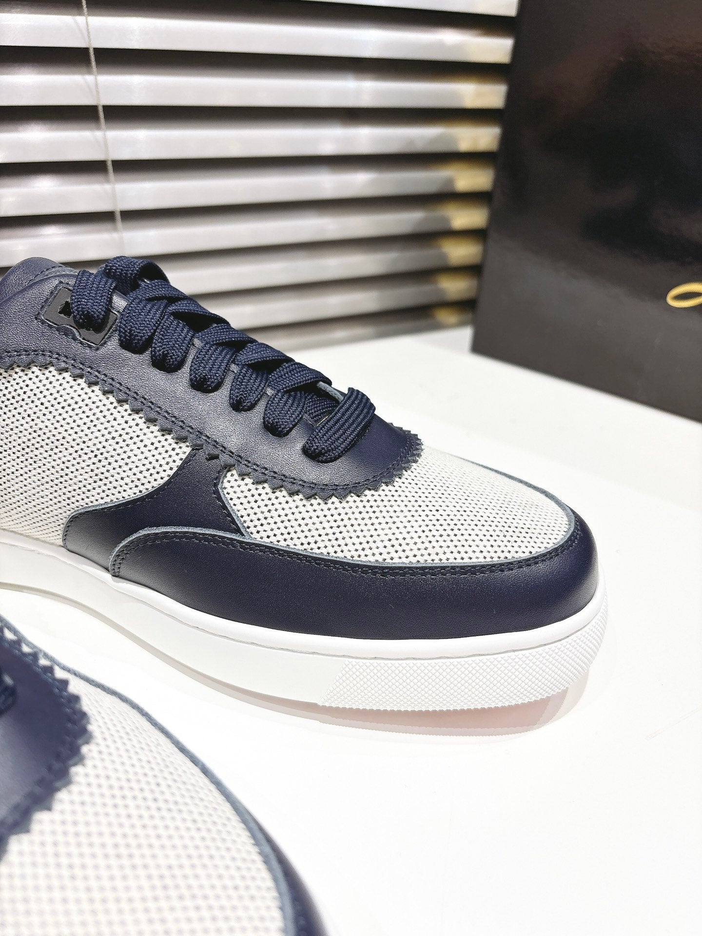 CL 25 Tutti Rui Sneaker Navy Blue Cowhide 323181