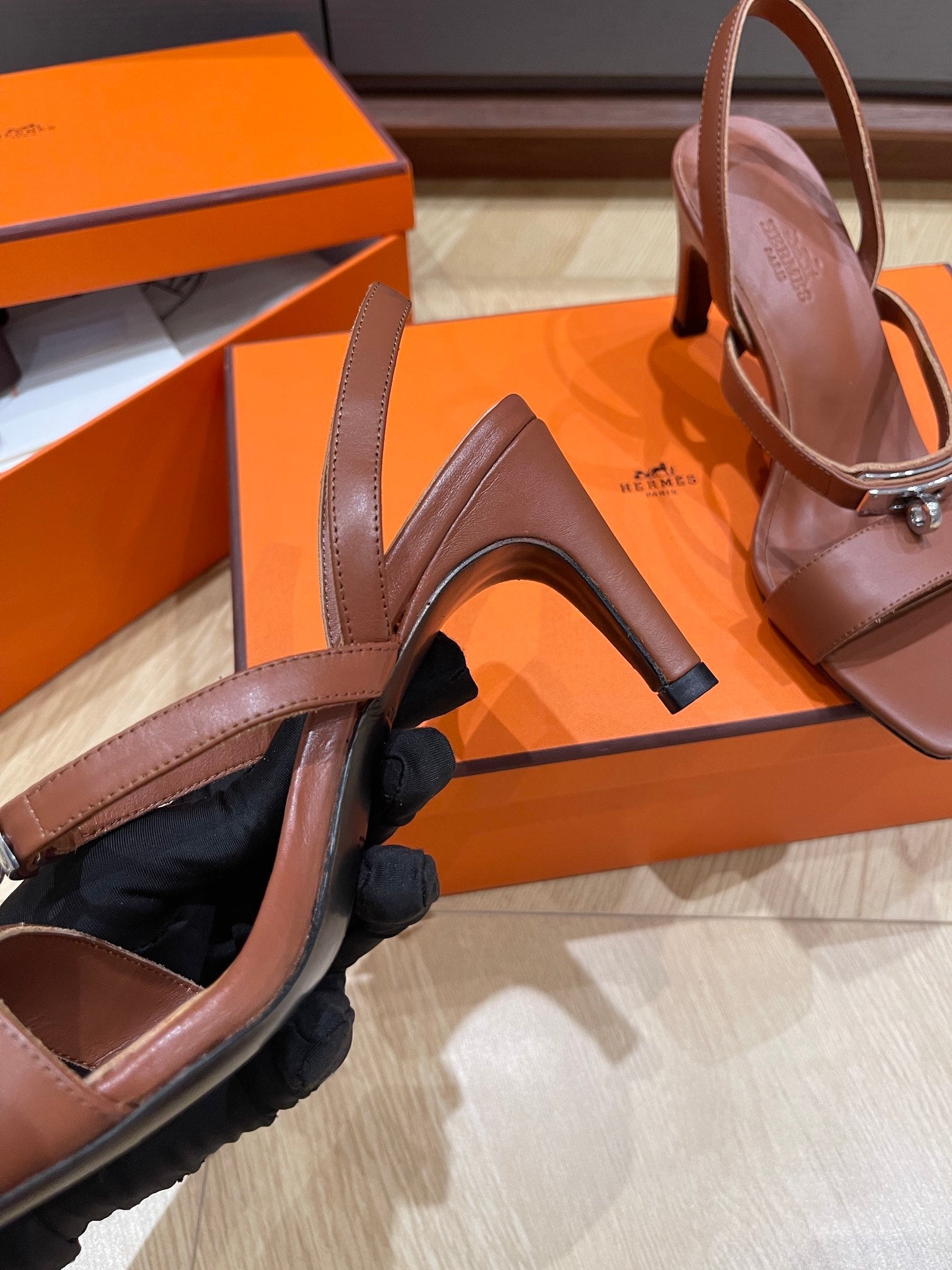 GLAMOUR 75 SANDAL CHOCOLATE CALFSKIN