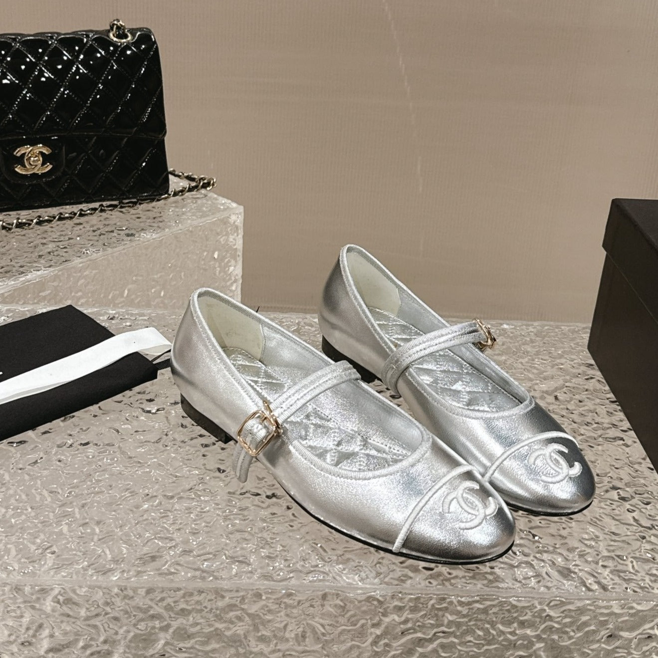mary janes silver metalic lambskin