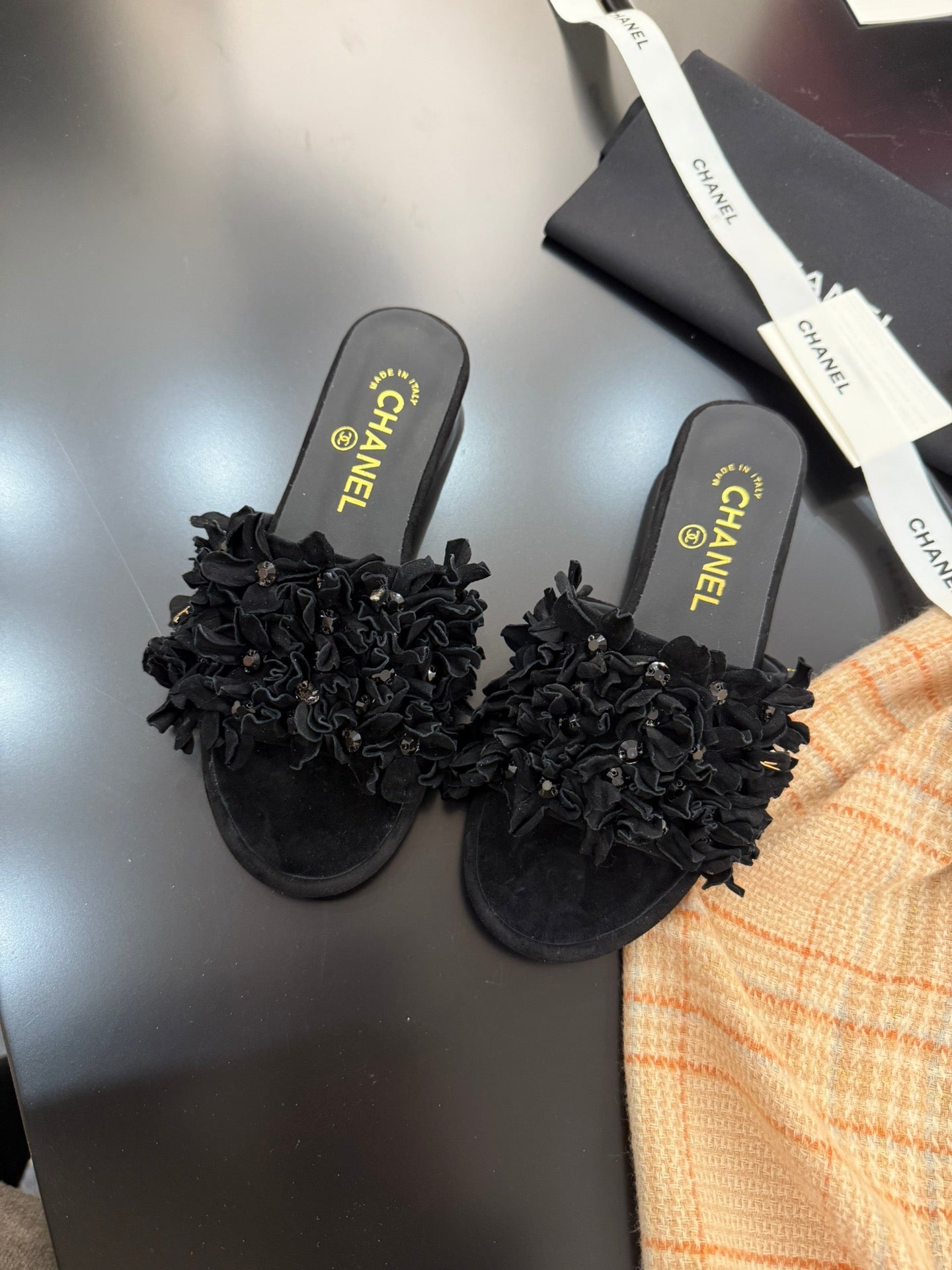 CC 25C Mules Black Suede Strass