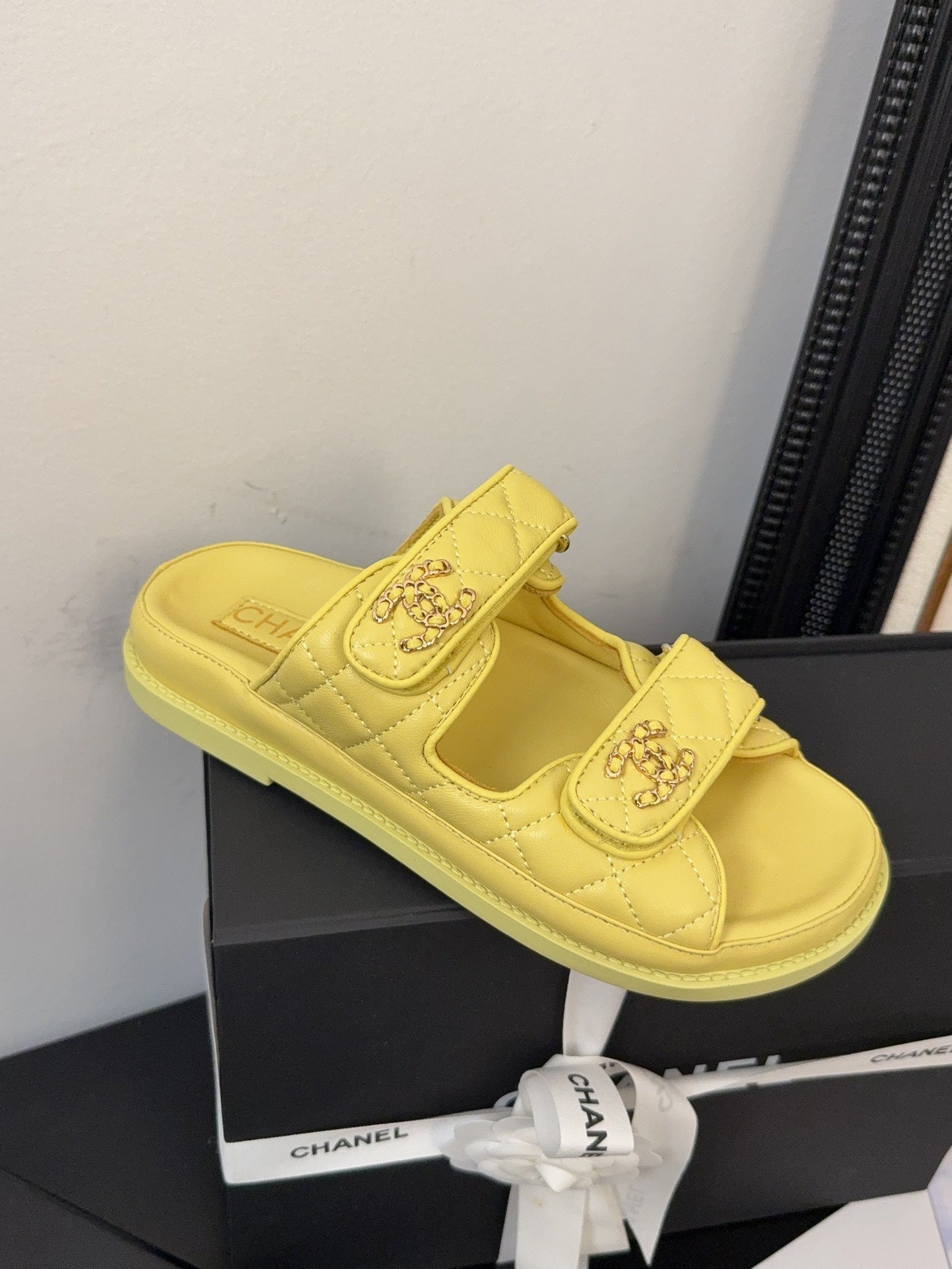 CC 25 Dad Sandal Mule Yellow Calfskin