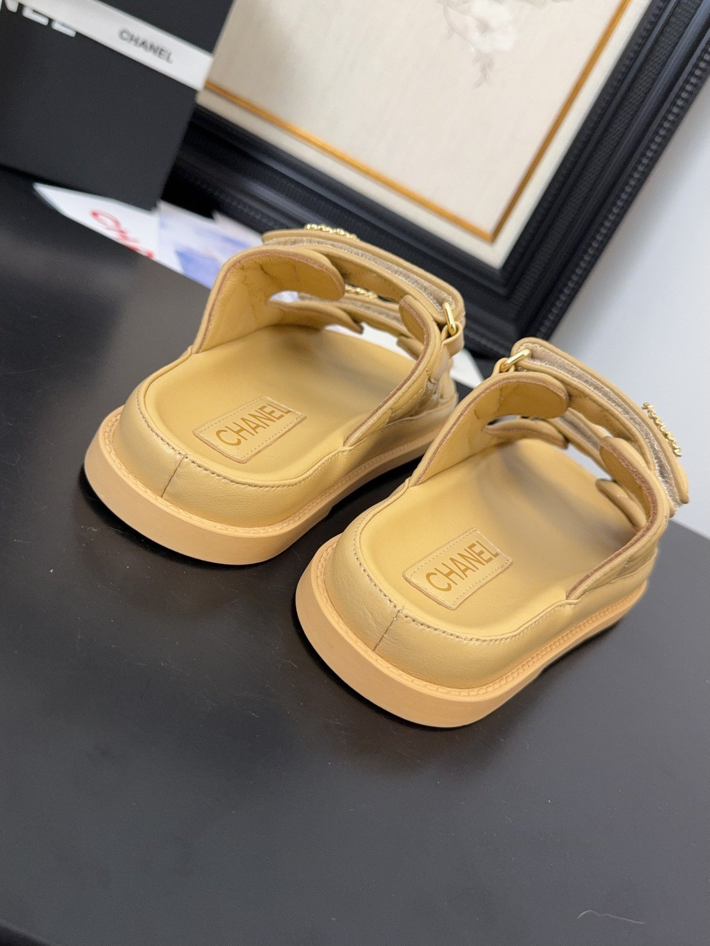 CC 25 Dad Sandal Mule Beige Calfskin