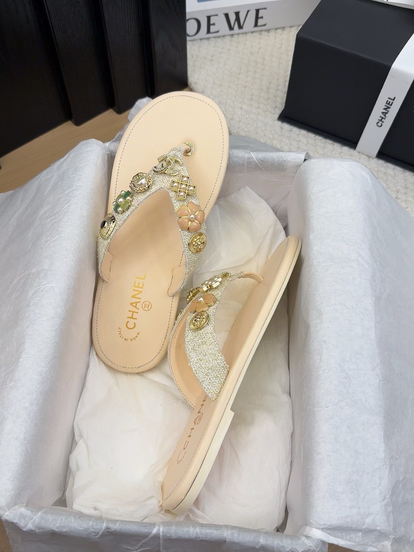 CC 25 Thong Sandal Beige