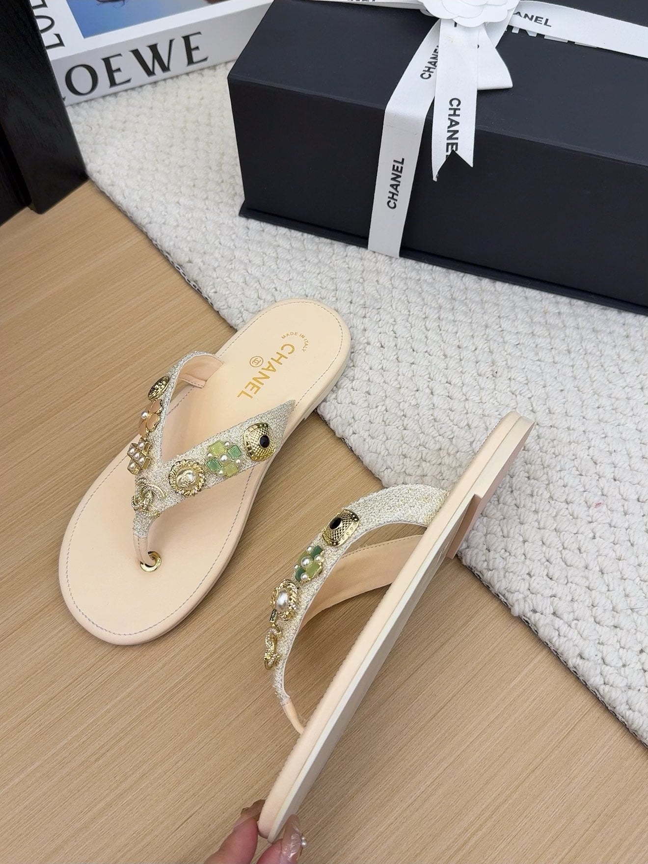 CC 25 Thong Sandal Beige