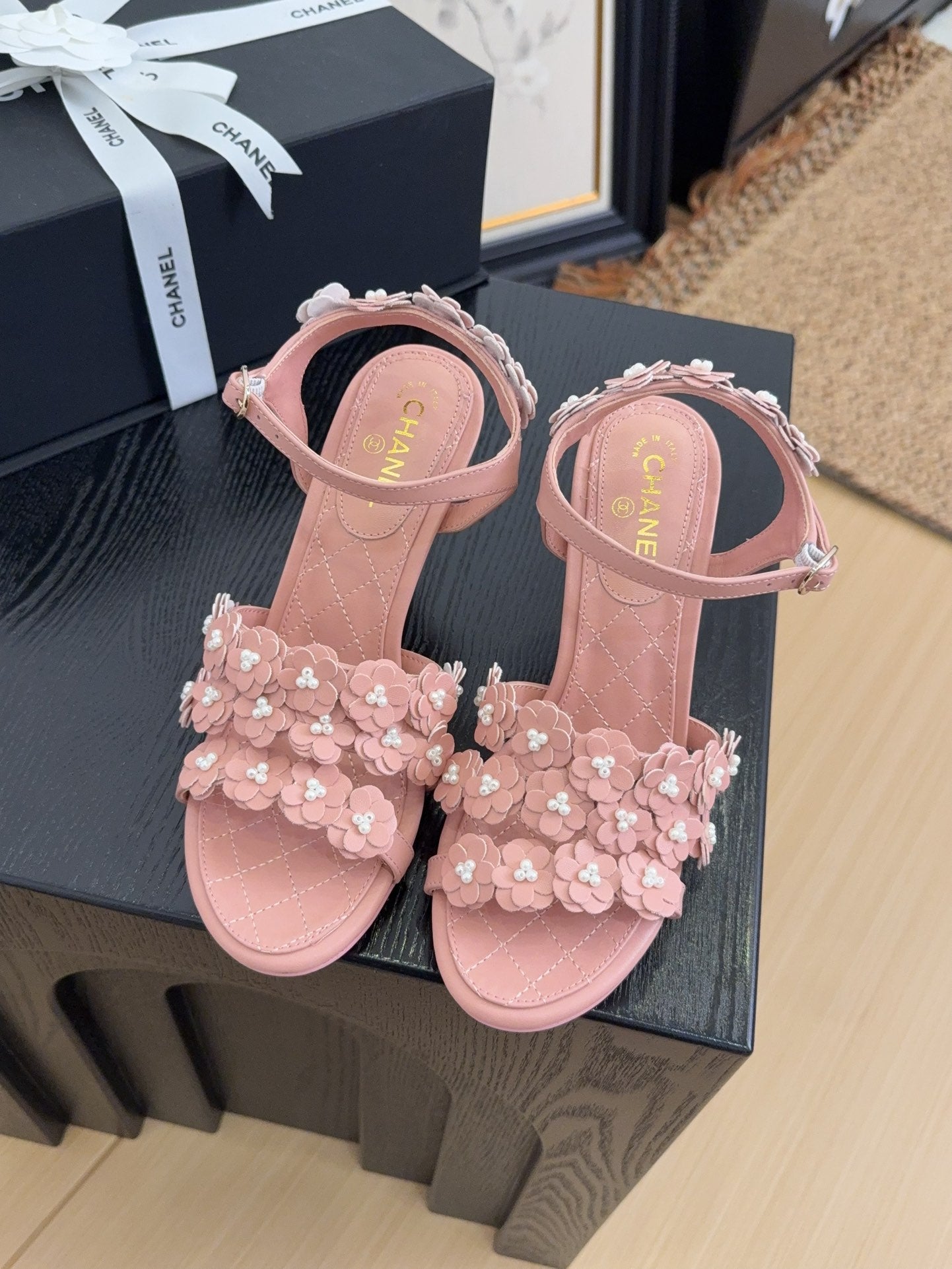 CC 25 Pearl Slingback Pink Sheepskin 252288