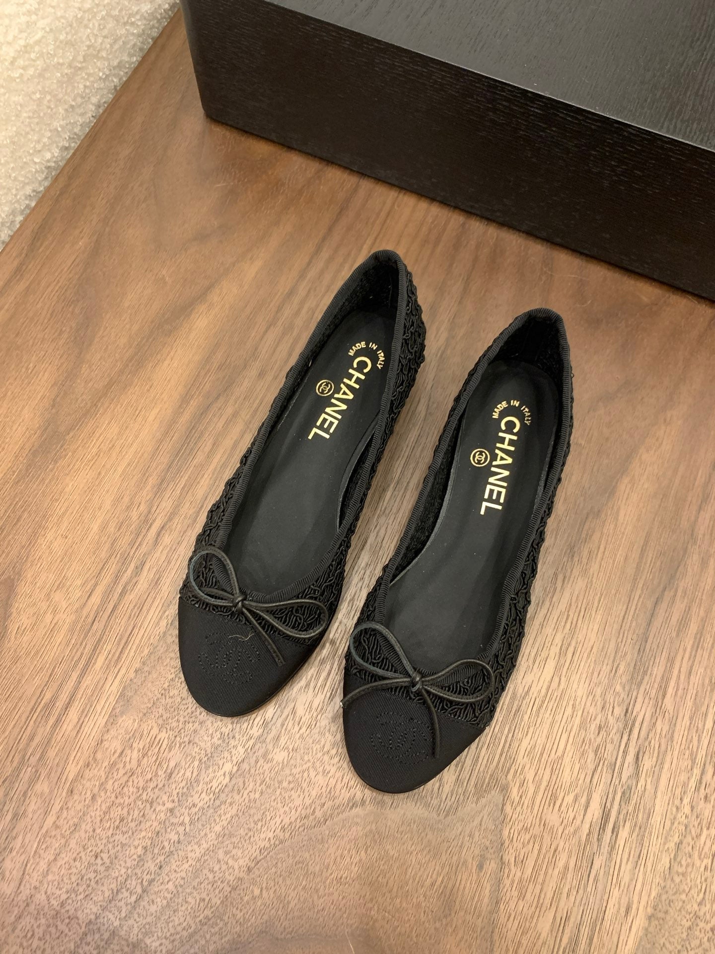 CC 25 Ballet Flat Black Fabric Grosgrain