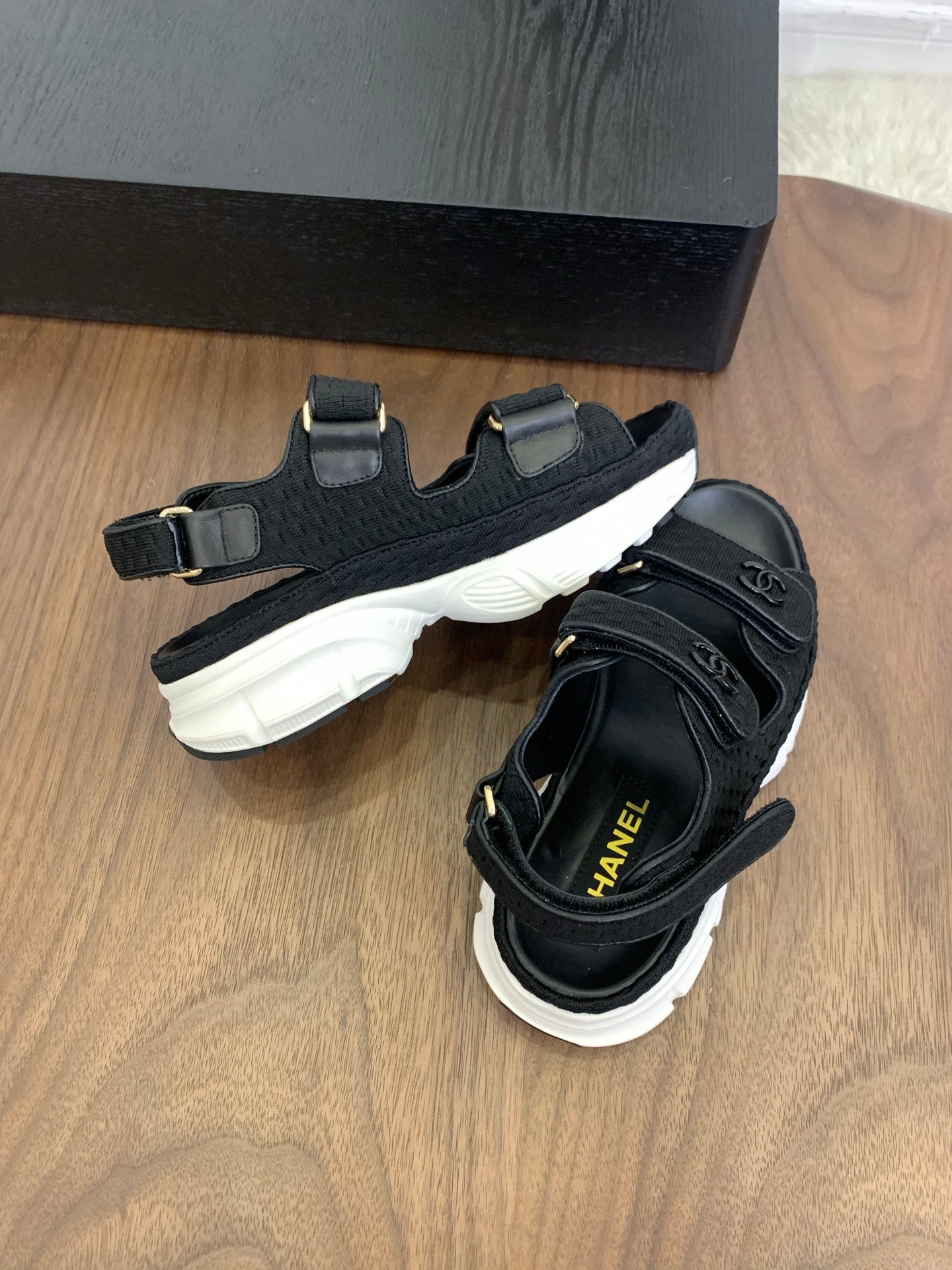 CC Toe Sandals Black Canvas Mix Leather 299541