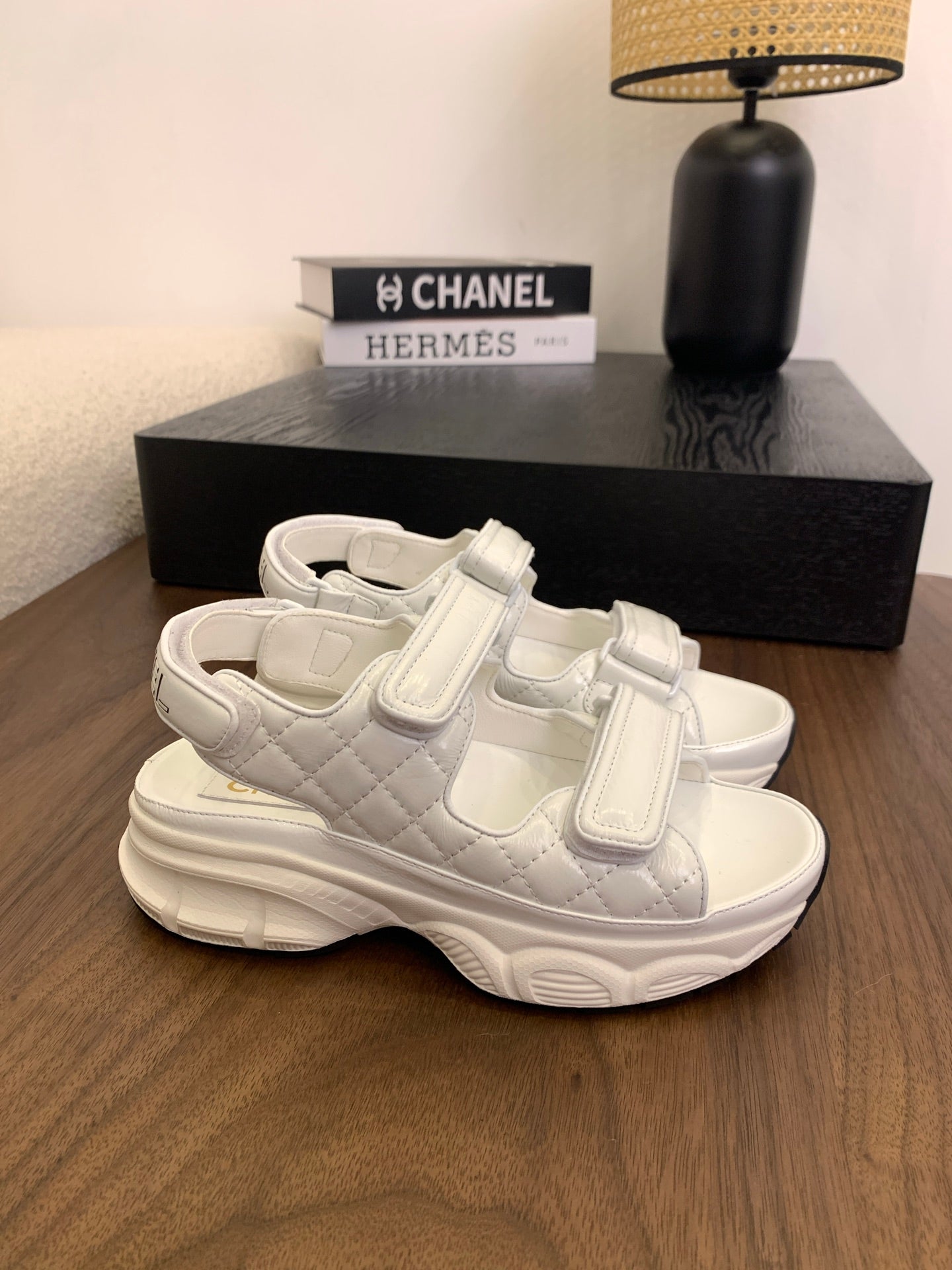 CC Toe Sandals White Patent Leather 299542