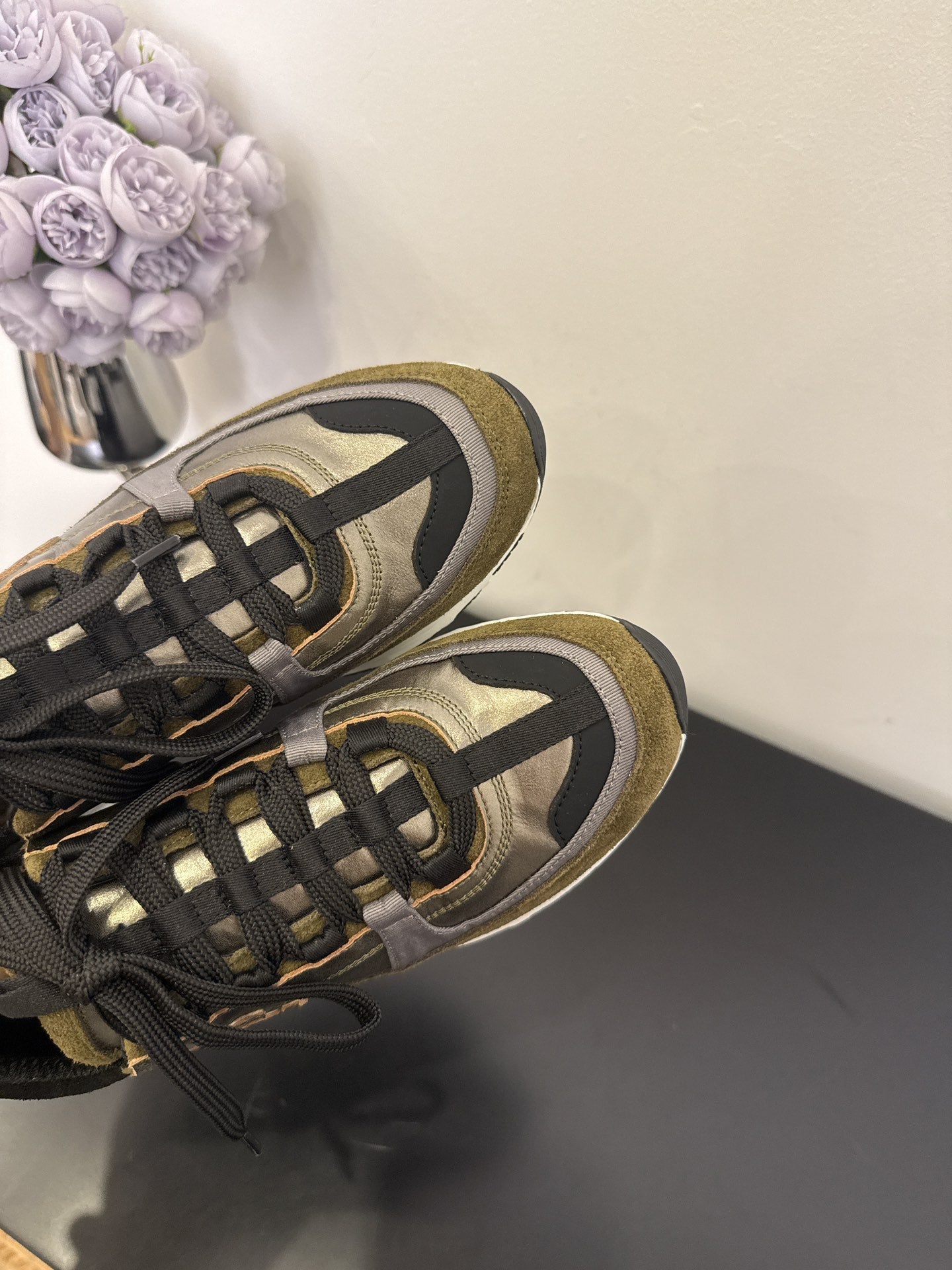 CC 25 Sneaker Moss Green Cowhide 330793