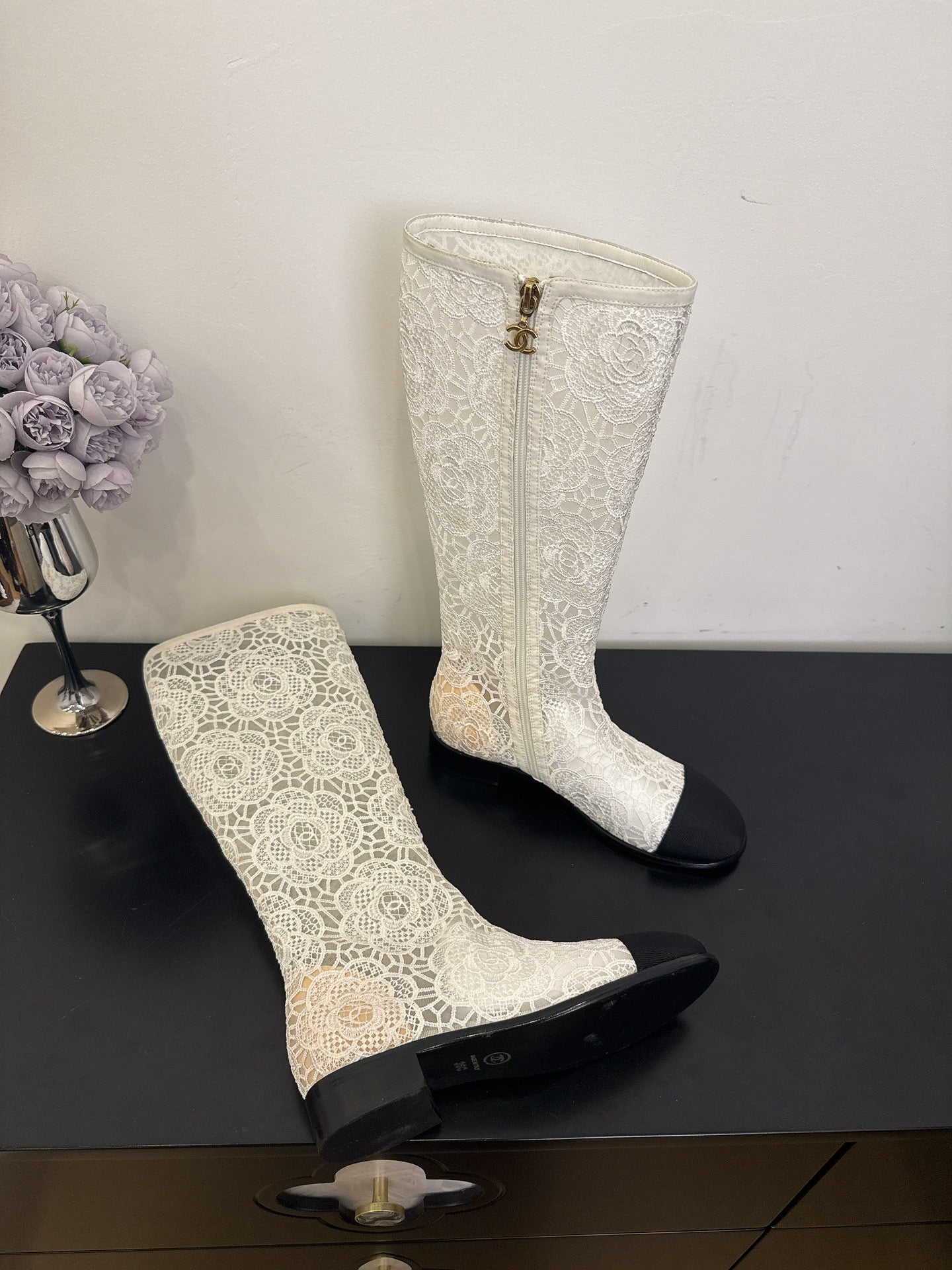 CC 25 Long Boot White Mesh 354928