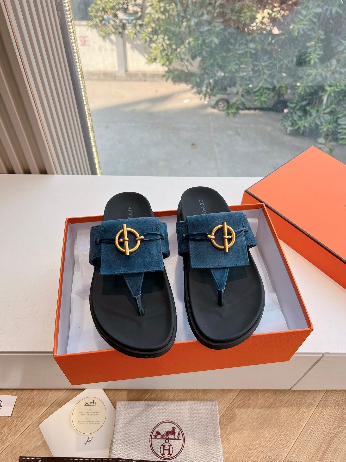 HM Joyce Sandals Black Blue Suede Lambskin 292600