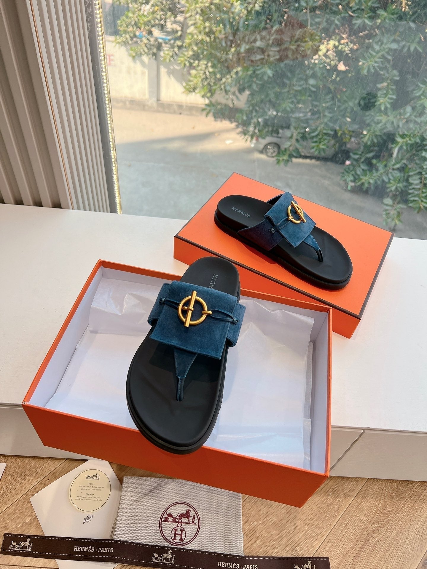 HM Joyce Sandals Black Blue Suede Lambskin 292600