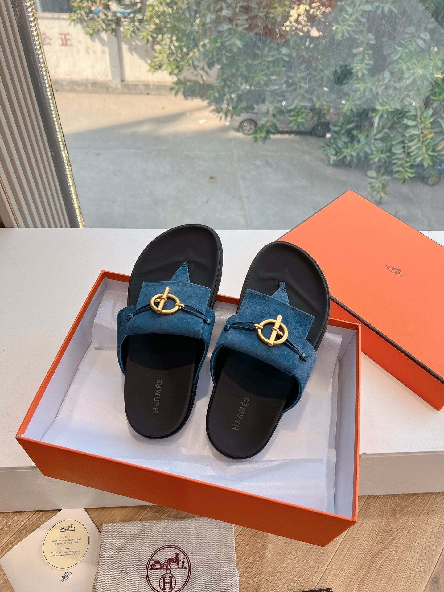 HM Joyce Sandals Black Blue Suede Lambskin 292600