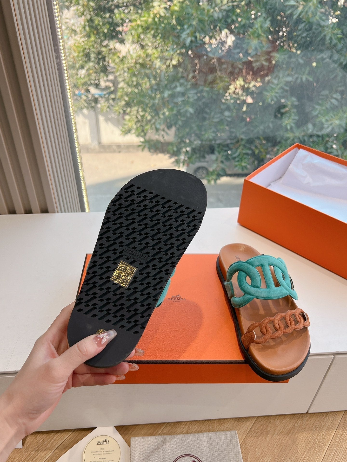 HM 25 Extra Sandal Blue Gold Calfskin