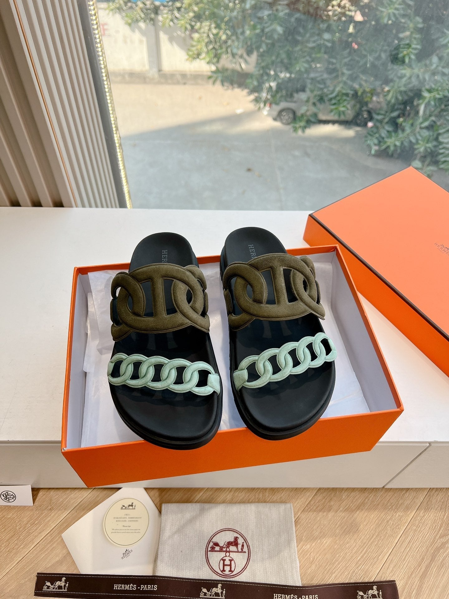 HM 25 Extra Sandal Khaki Tiffany Blue Calfskin