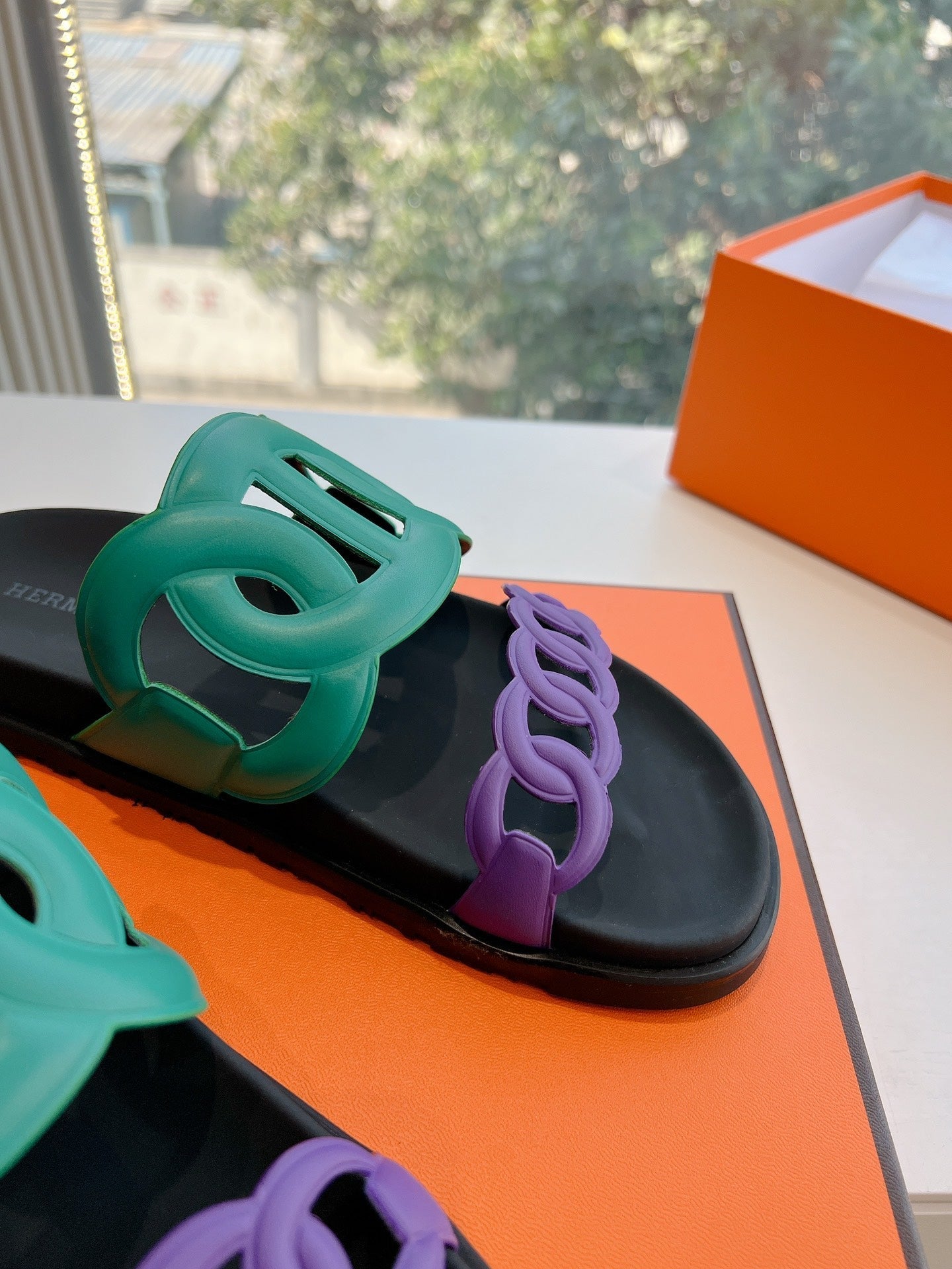 HM 25 Extra Sandal Purple Green Calfskin 292561