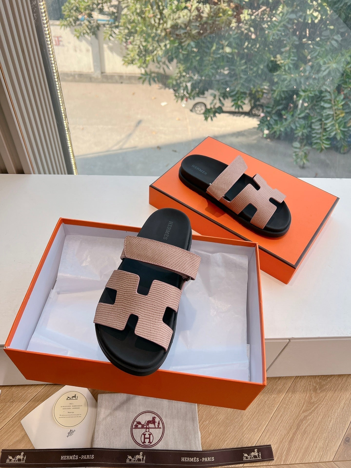 HM Chypre Sandal Puce Pink Grained Calfskin 202795