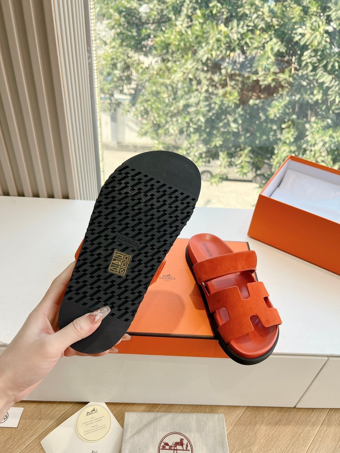 HM Chypre Sandal Orange Suede 202809