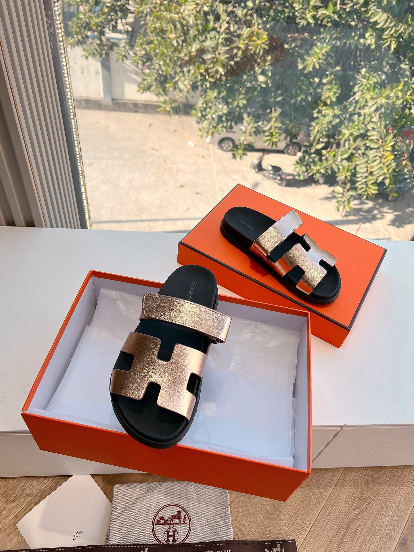 HM Chypre Sandal Copper Roser Calfskin 202813