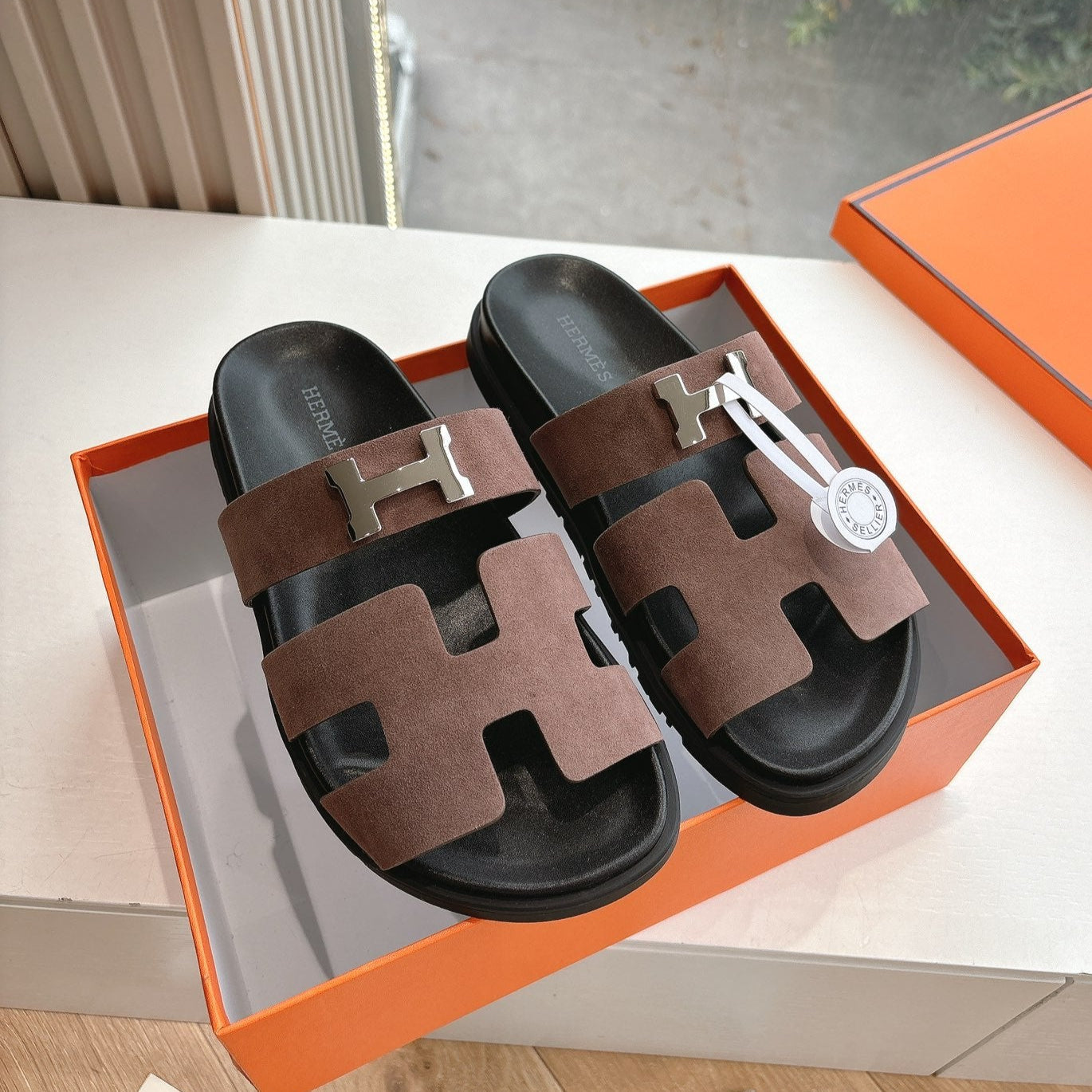 HM 25 Chypre Sandal Chocolate Suede Calfskin Silver H