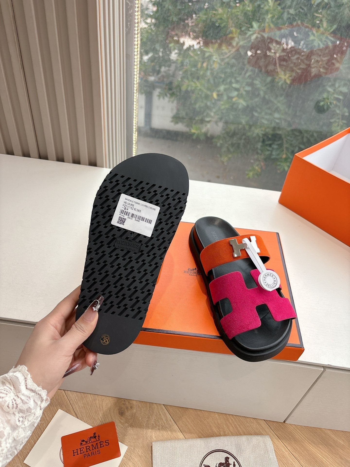 HM 25 Chypre Sandal Orange Red Suede Calfskin Silver H