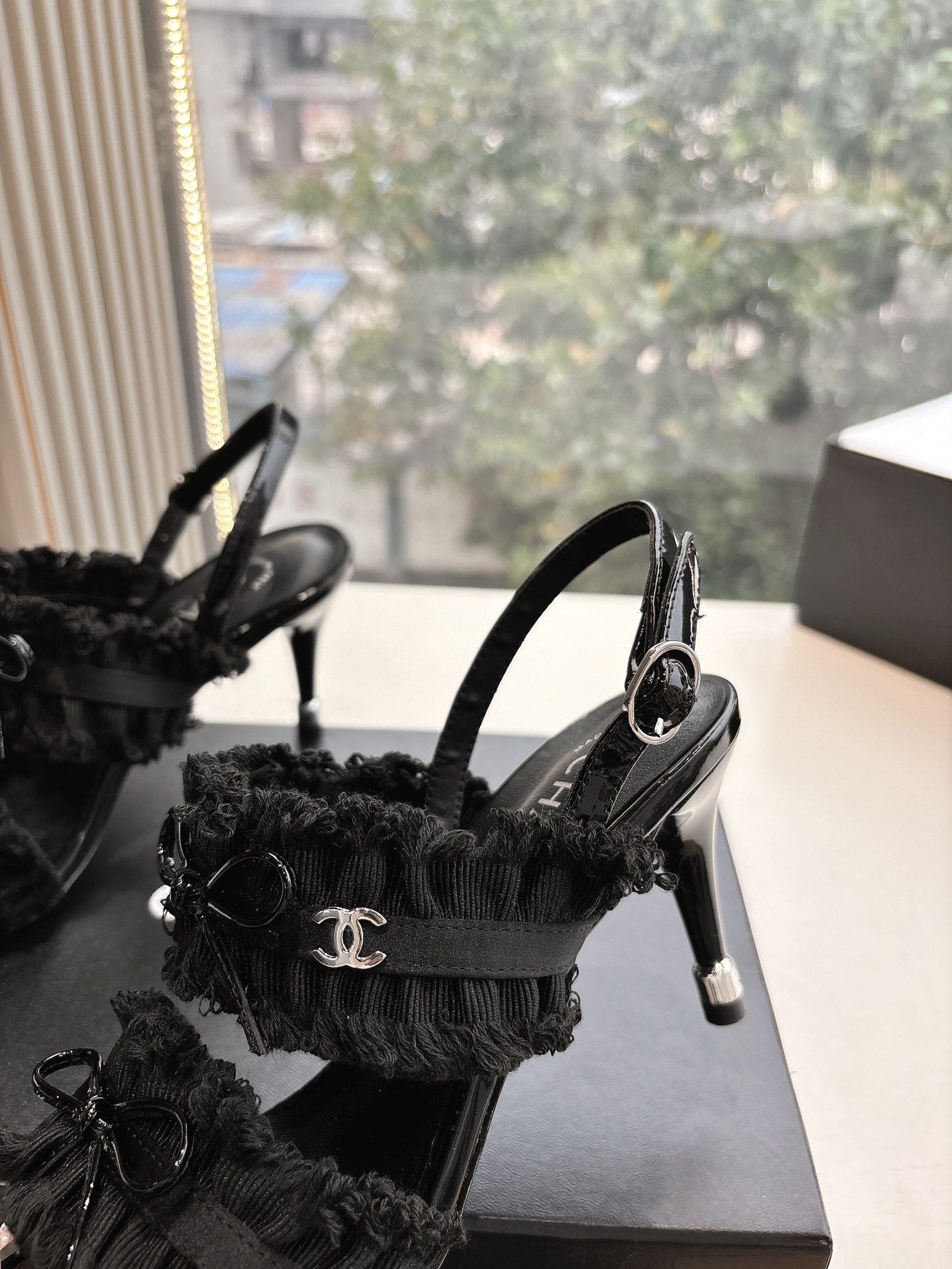 CC Sandals with bow tie Black 7cm Lambskin 202870