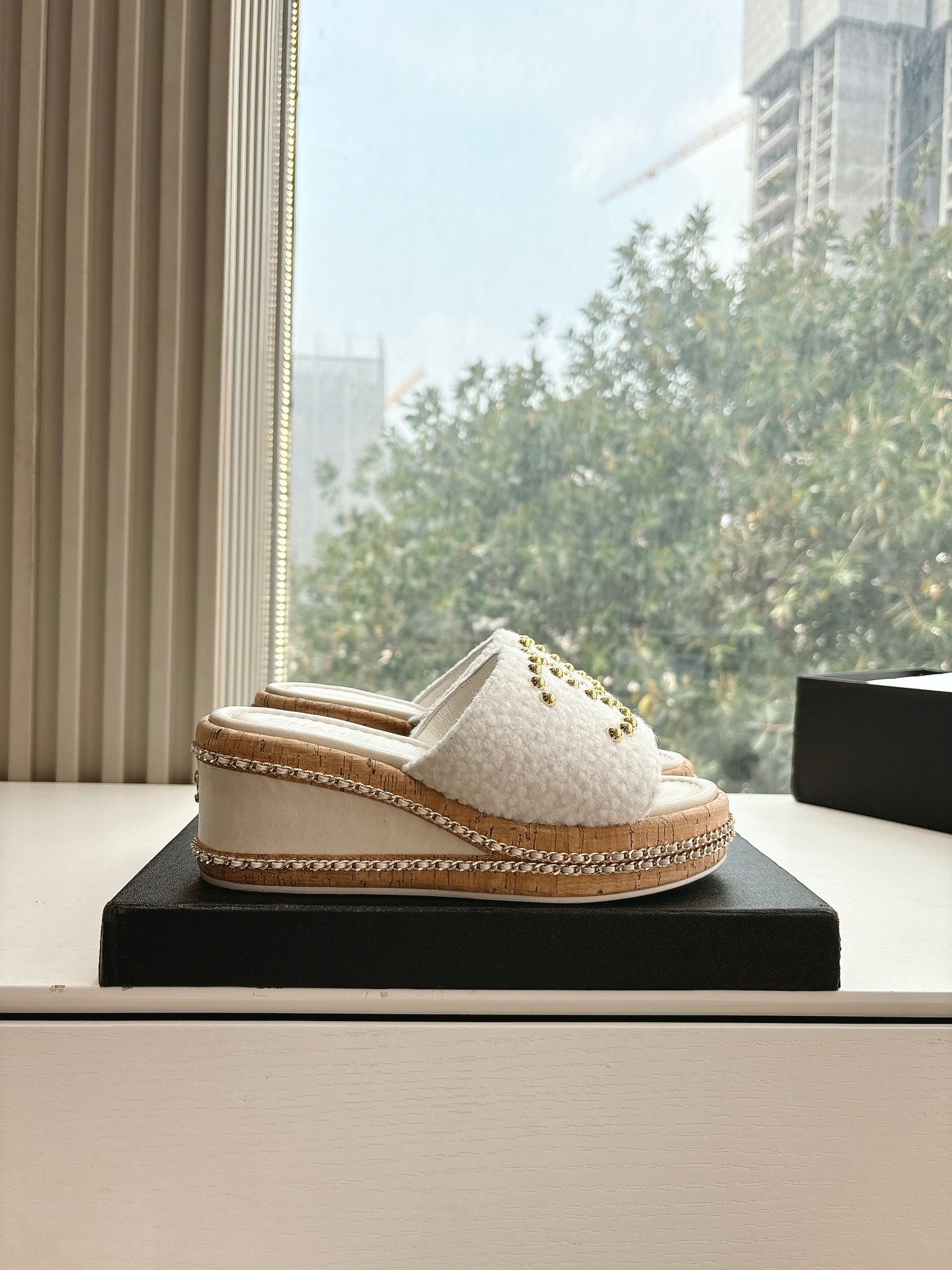 CC Sandals White 6cm Lambskin 202897