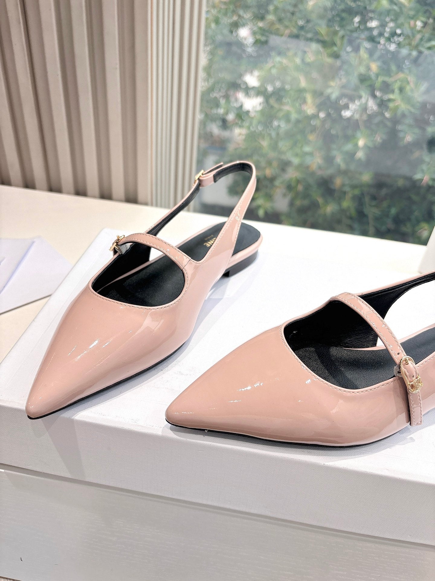 CELINE  Slingback Pink Patent Leather 285951