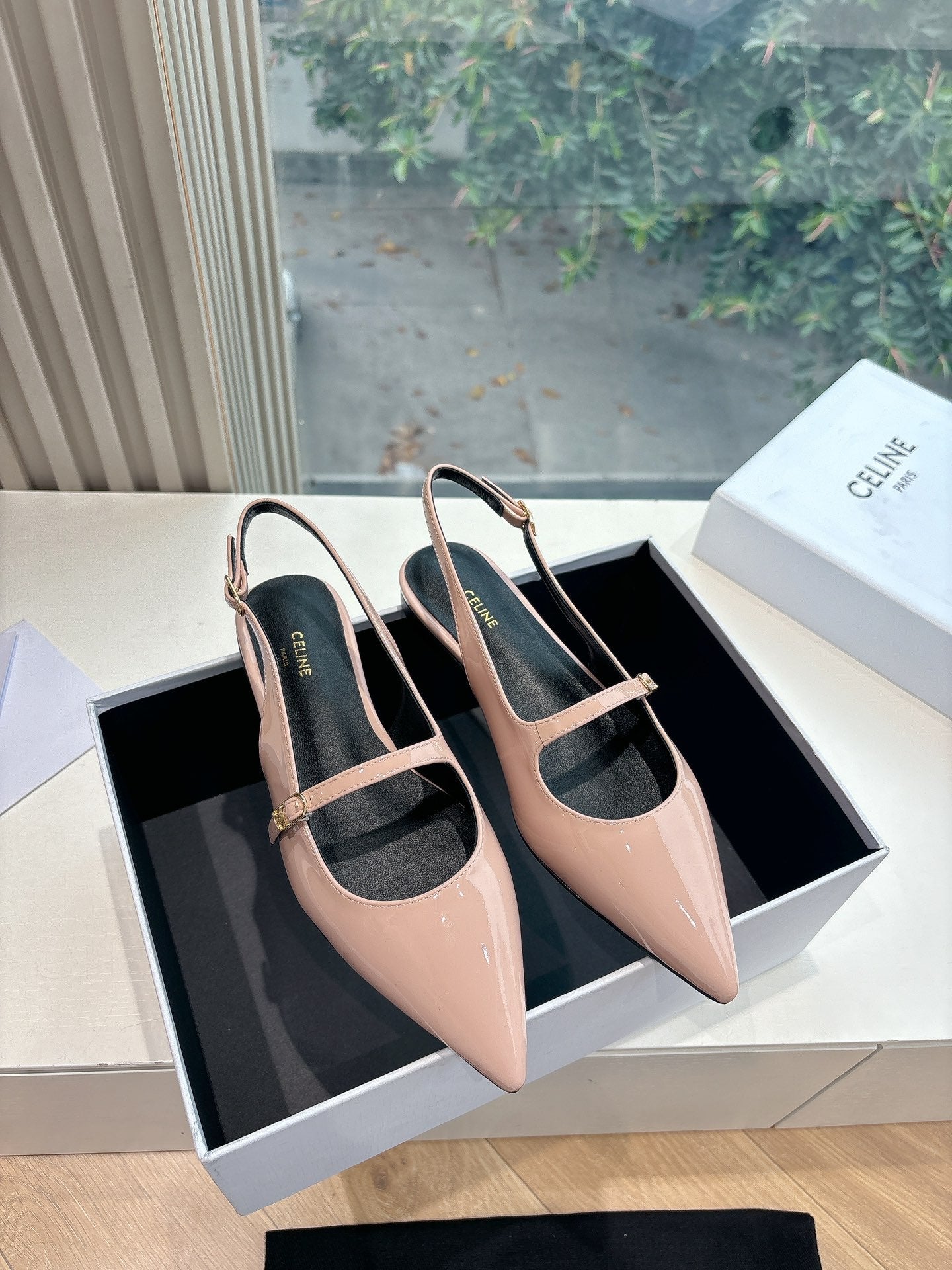 CELINE  Slingback Pink Patent Leather 285951