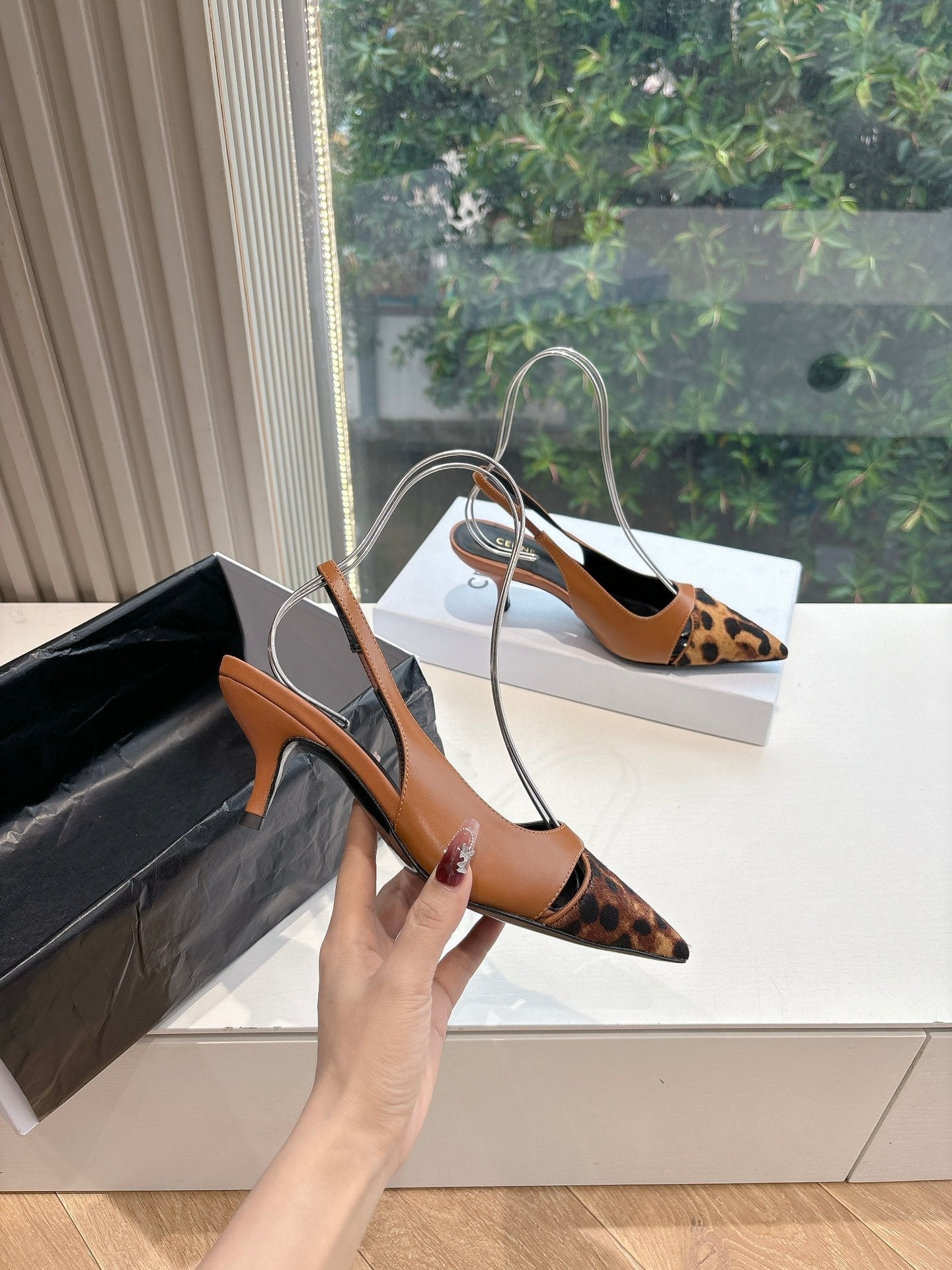 CELINE Slingback  Leopard  Brown Leather 285984