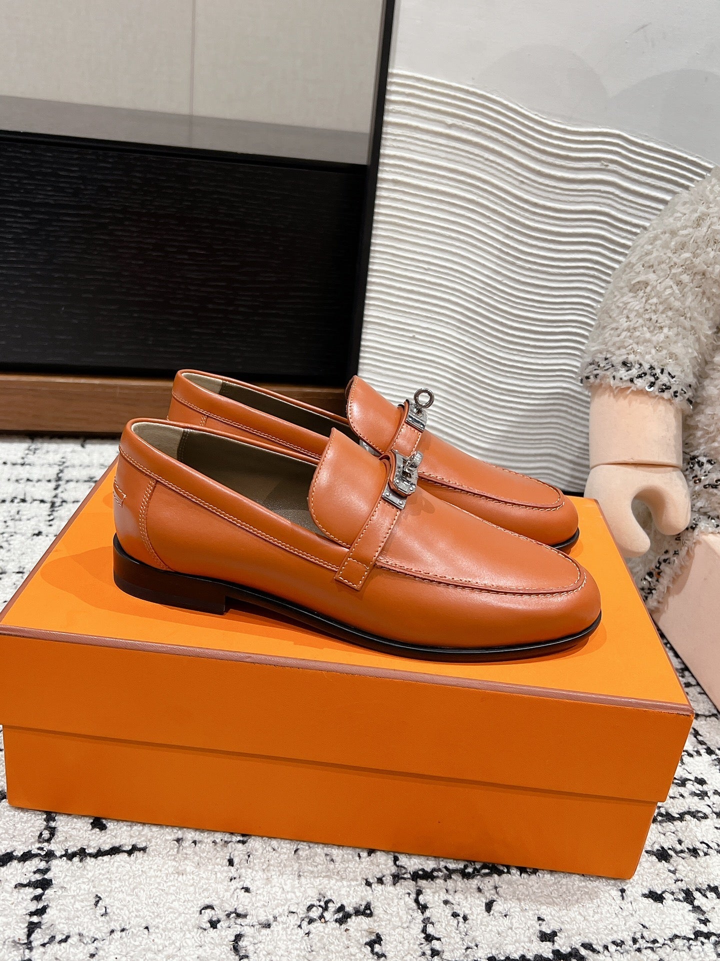 HM Destin Loafer In Tawny Glossy Calfskin 118788