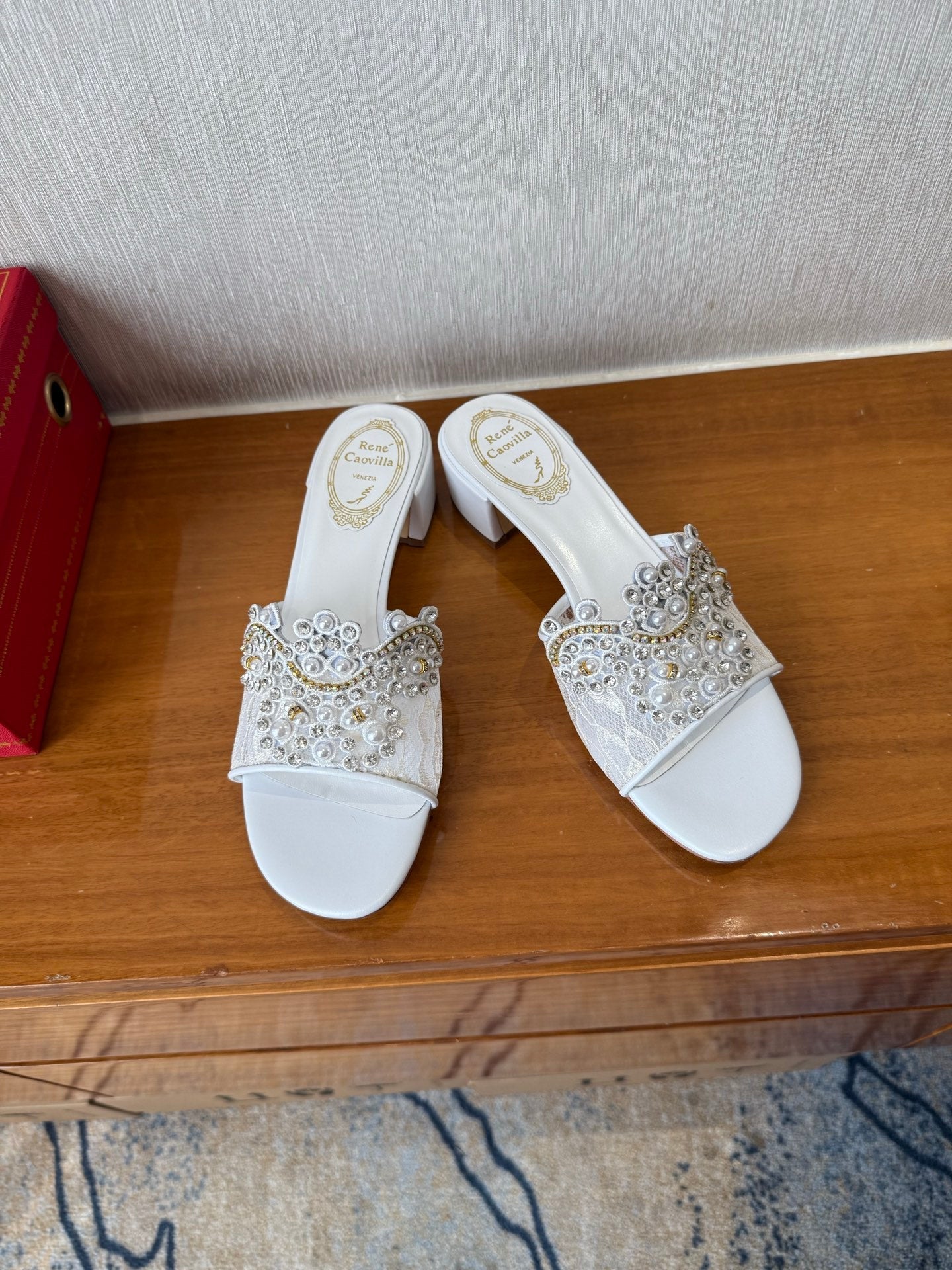 RC 25 Crystal Chandelier Sandals White Sheepskin 221963