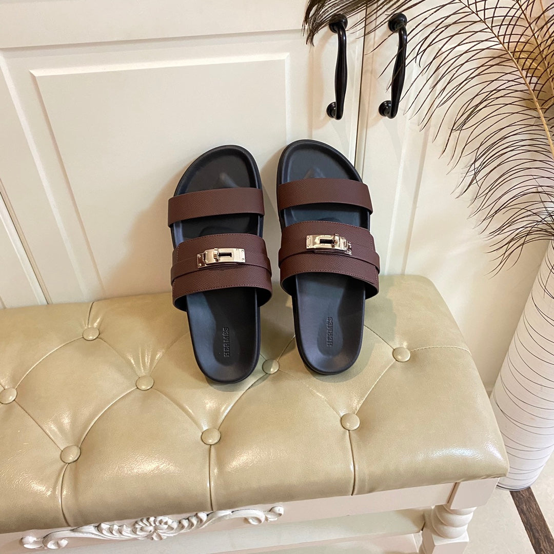 HM Jackson Sandal Dark Plum Cowhide 958034