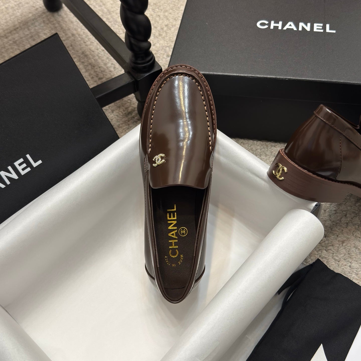 CC 25C Moccasins Chocolate Patent Leather