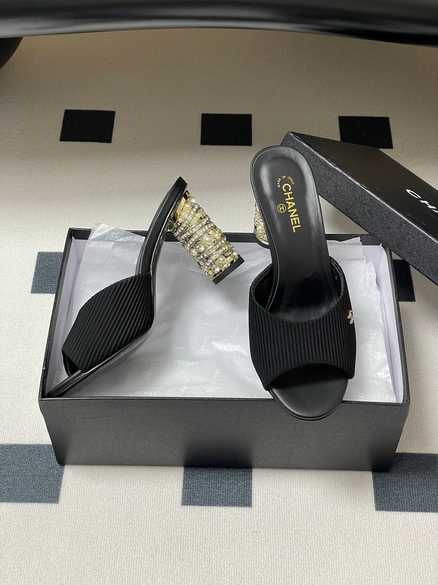 CC 25p Sandal Heel 8cm Black Cloth