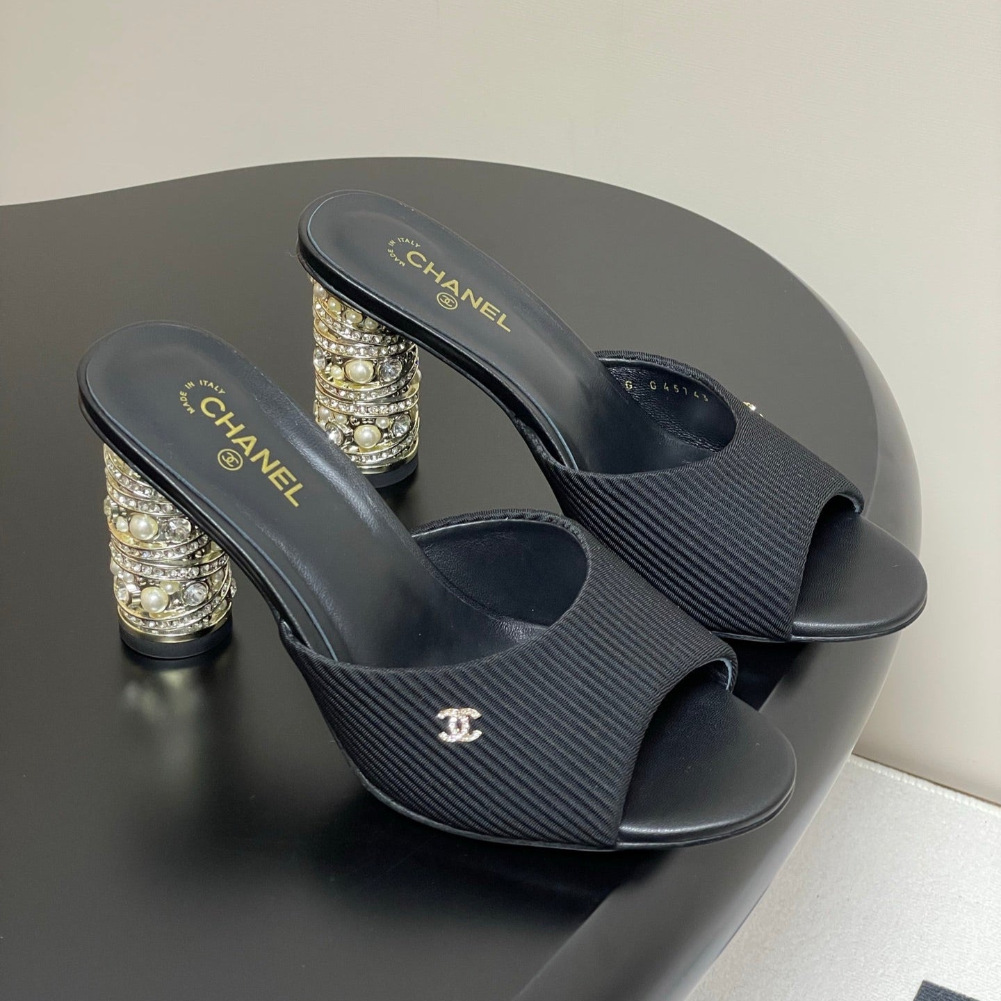 CC 25p Sandal Heel 8cm Black Cloth