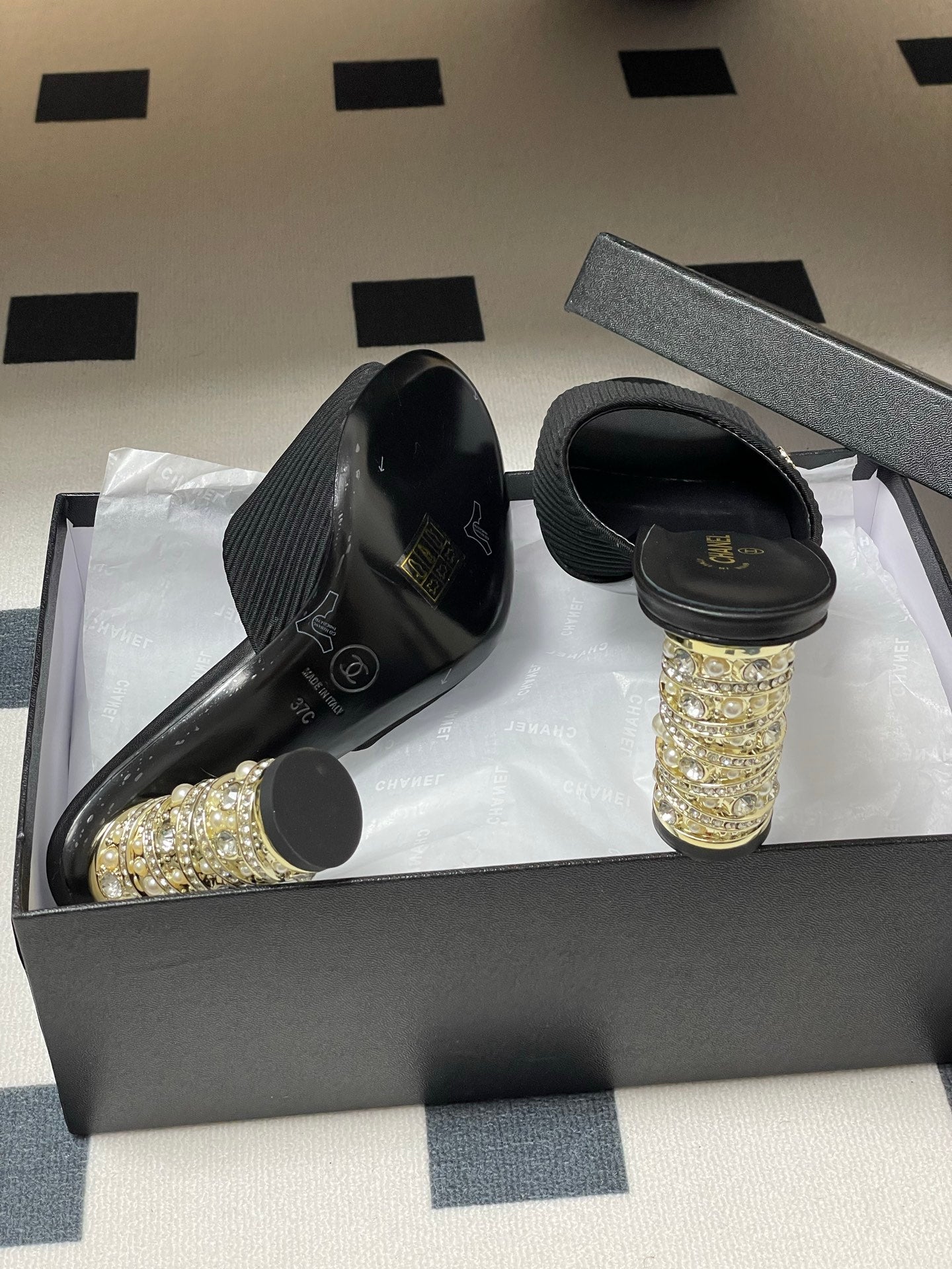 CC 25p Sandal Heel 8cm Black Cloth