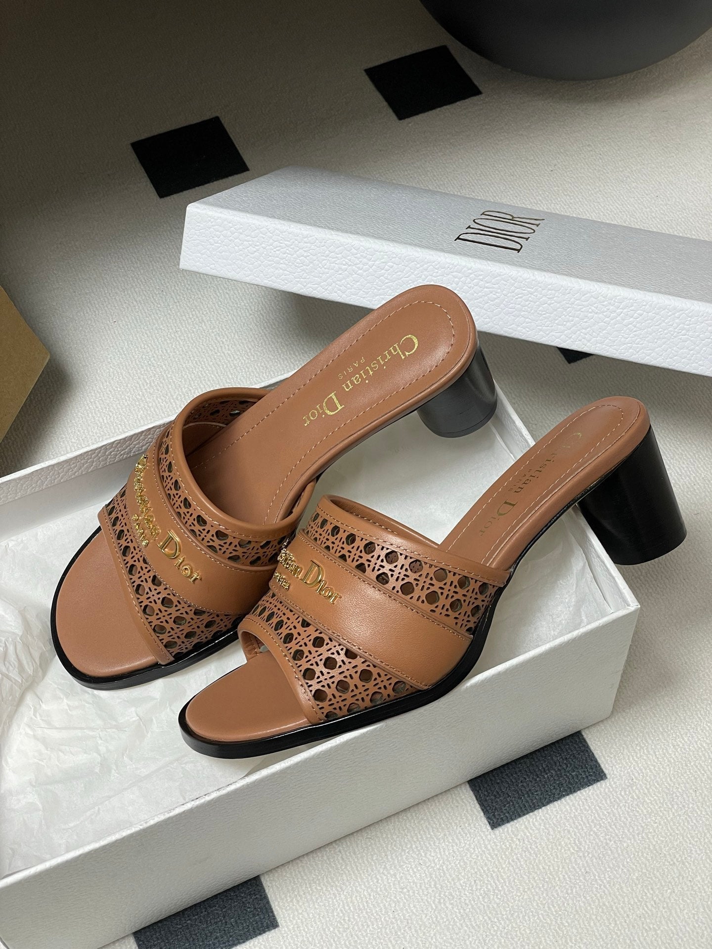 CD 25 D-Lane Heeled Slide Calfskin