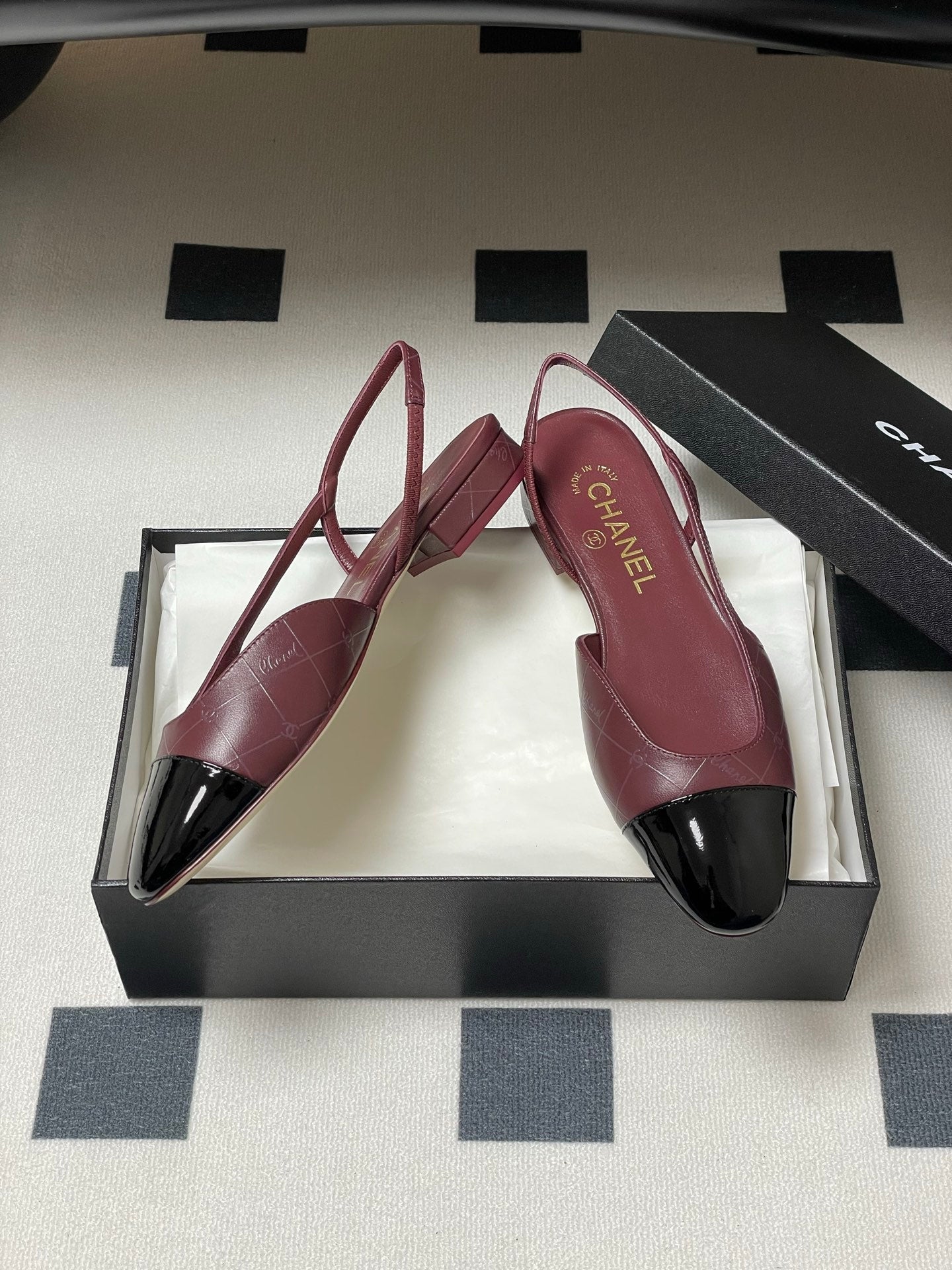 CC 25P Burgundy Quilted Calfskin