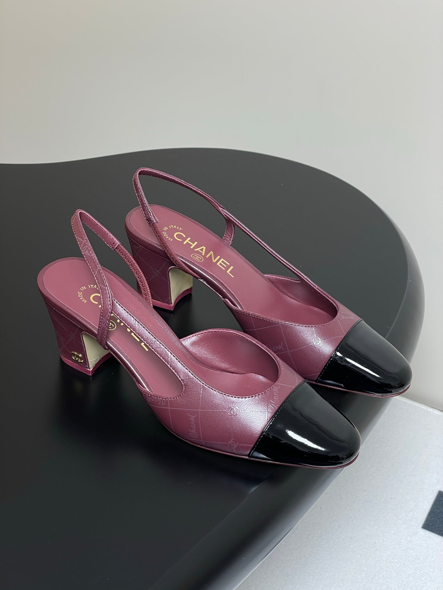CC 25P Burgundy Quilted Calfskin