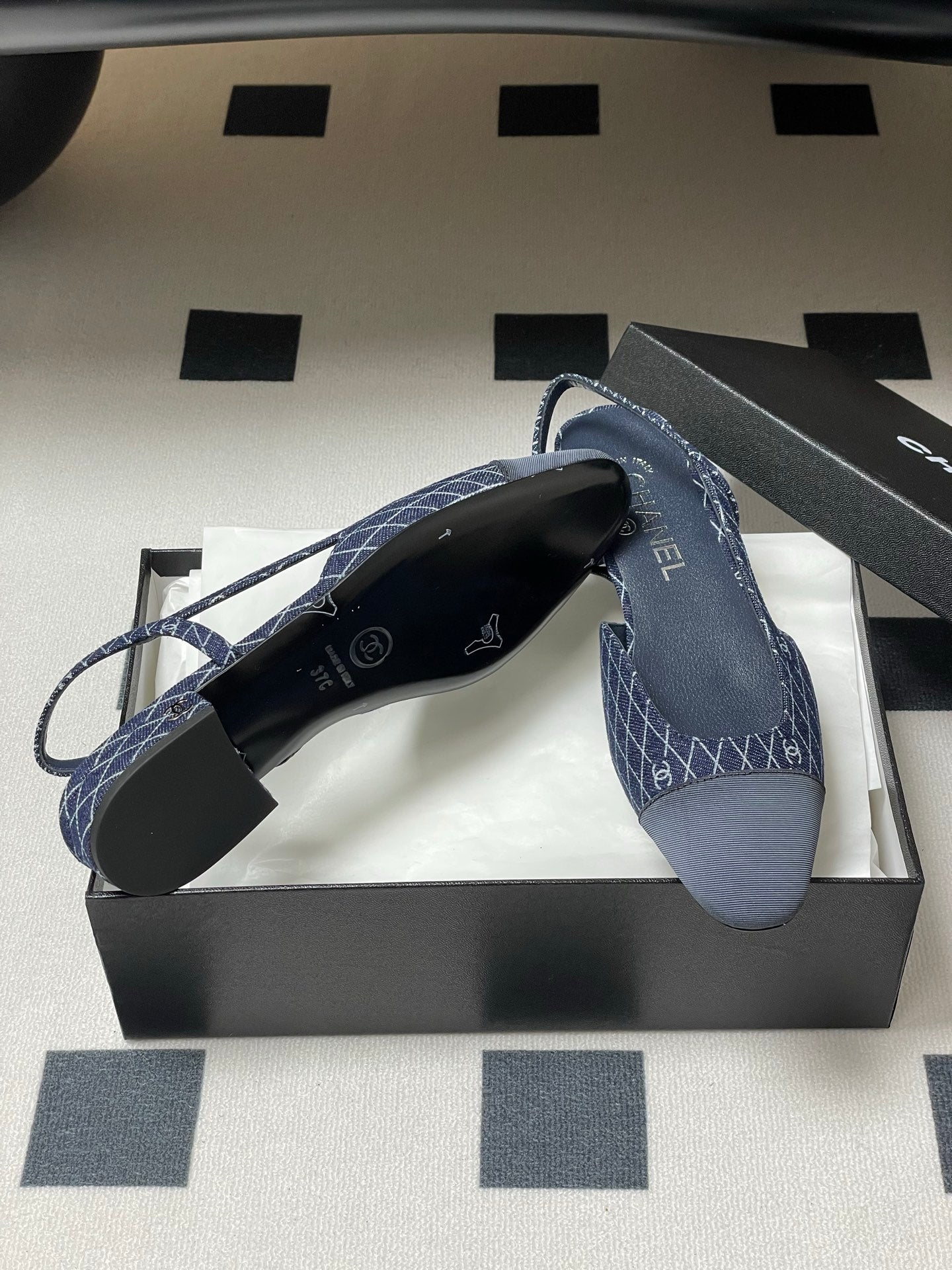 CC 25P Blue Black Quilted Denim