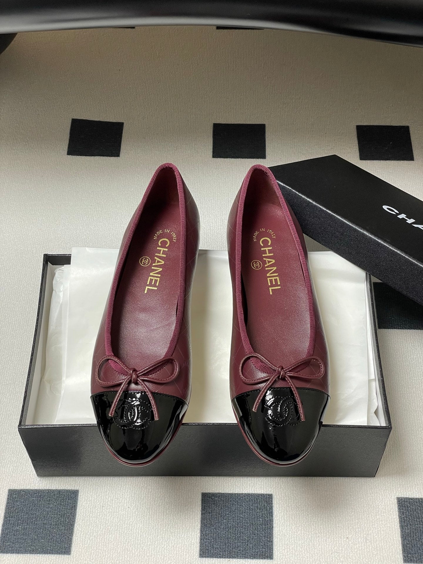 CC 25P Burgundy Quilted Calfskin
