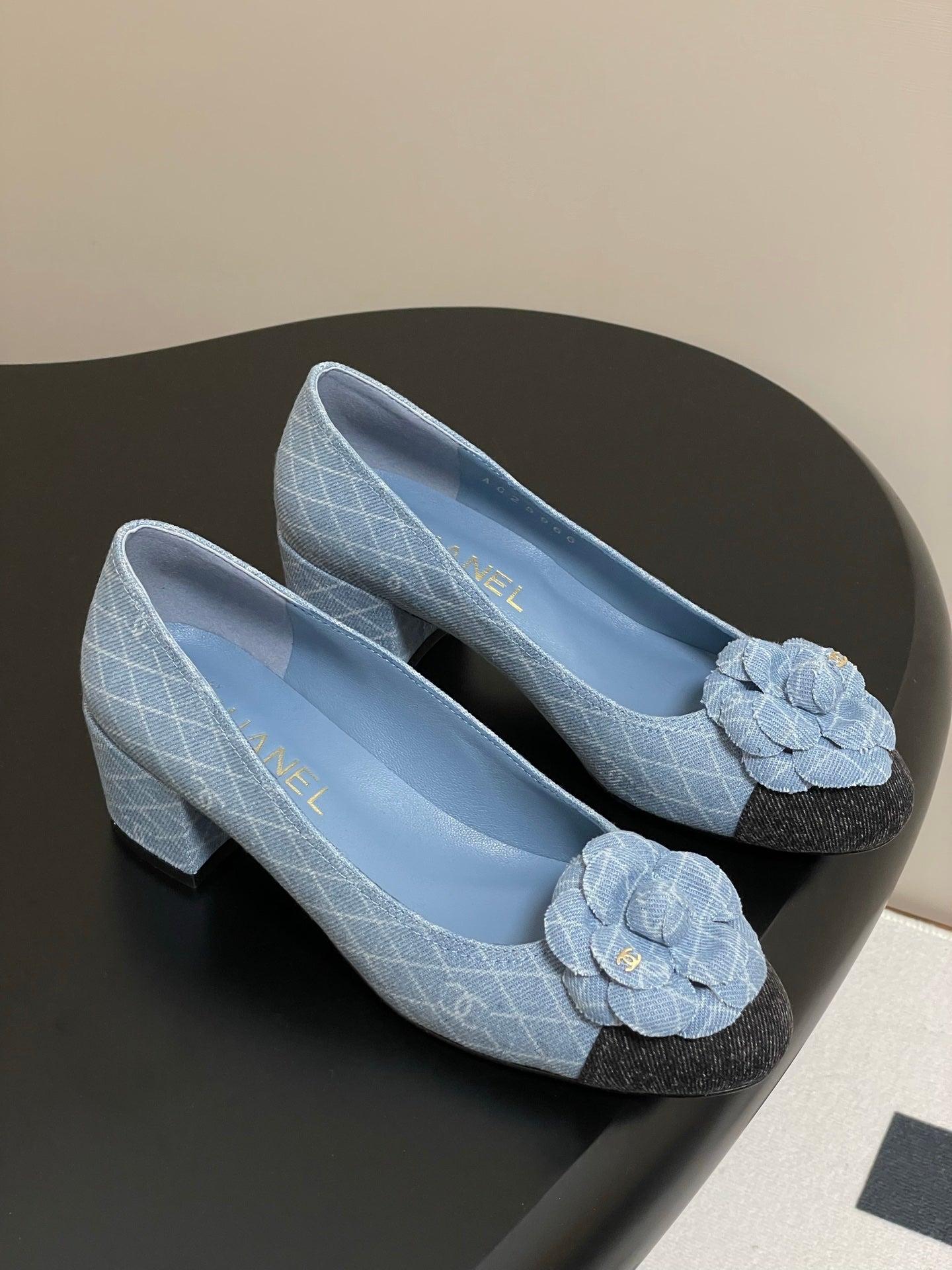 CC 25S Ballet Flower