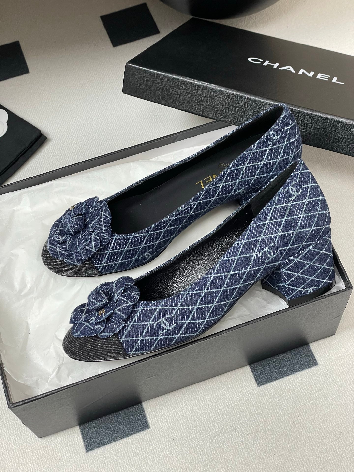 CC 25S Ballet Flower